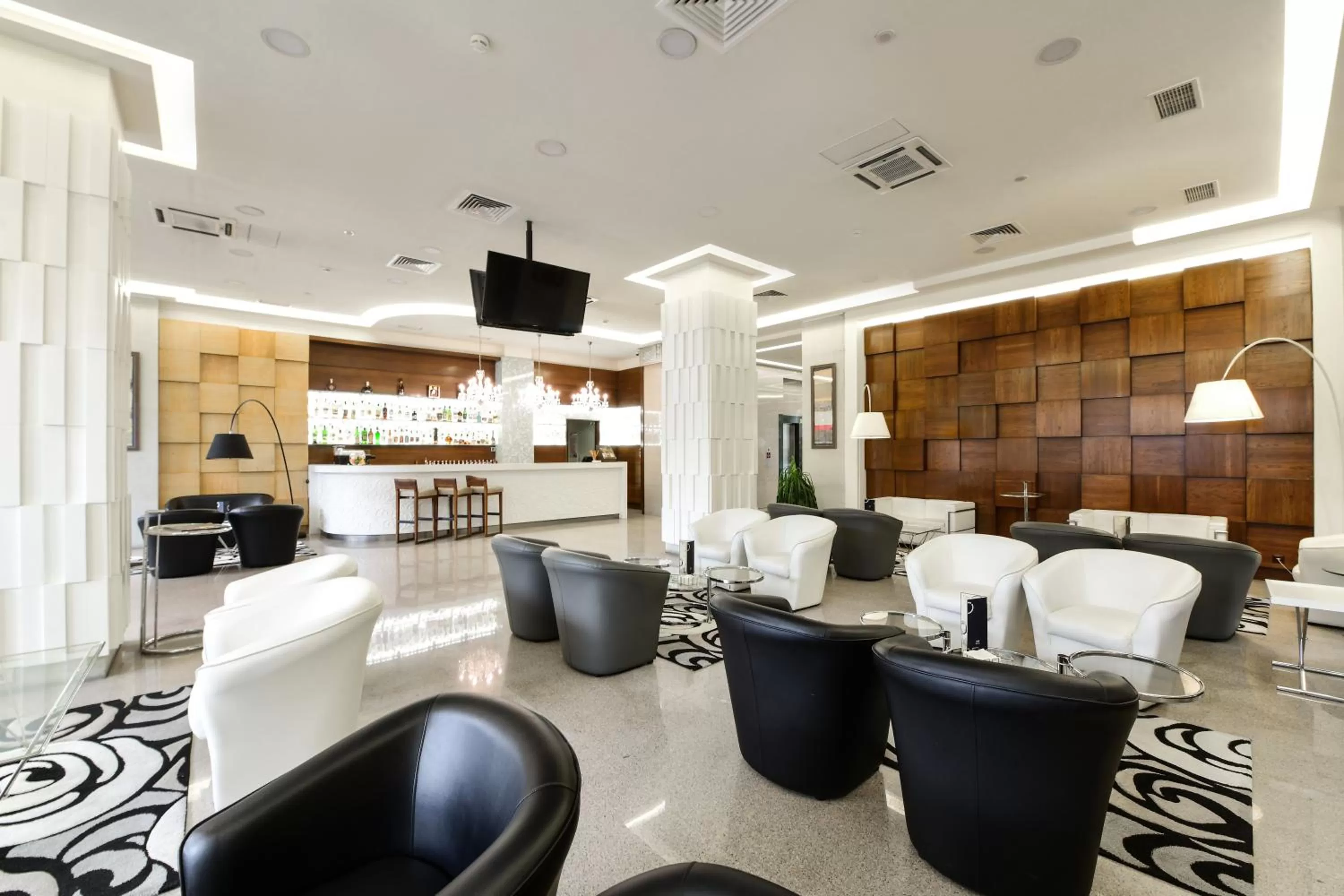 Lounge or bar in Opera Suite Hotel