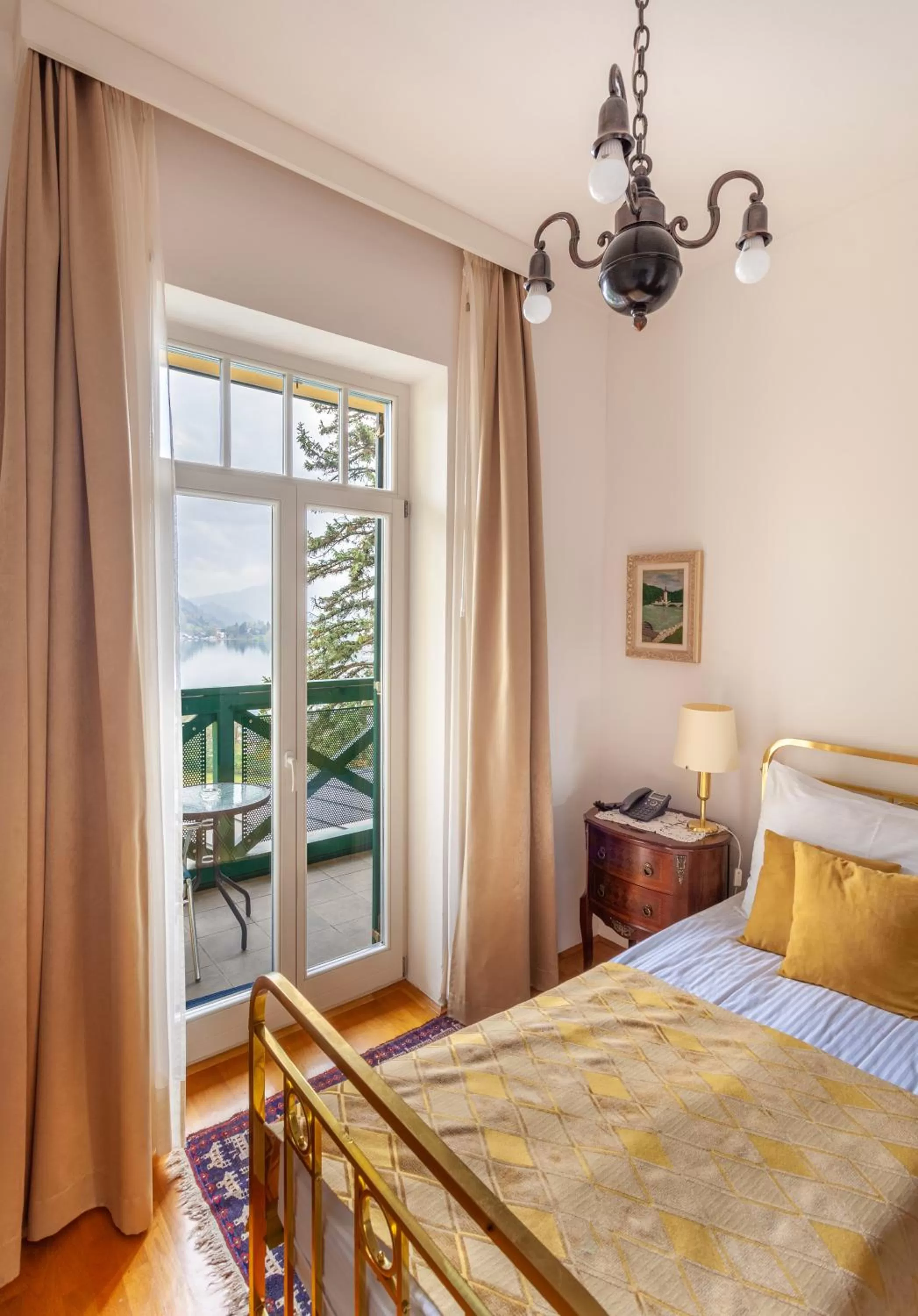 Bed in Hotel Triglav