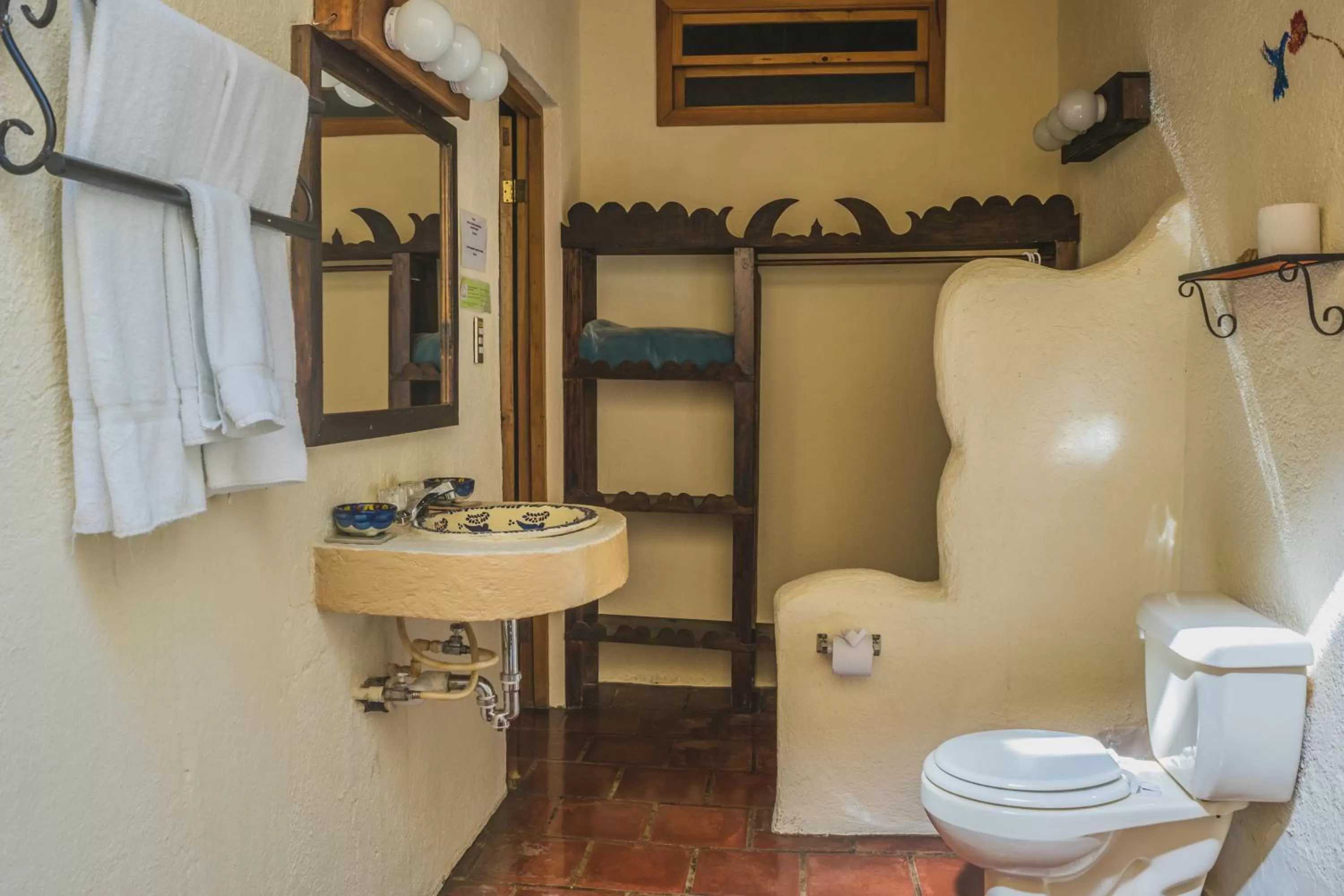 Toilet, Bathroom in Hotel Toliman