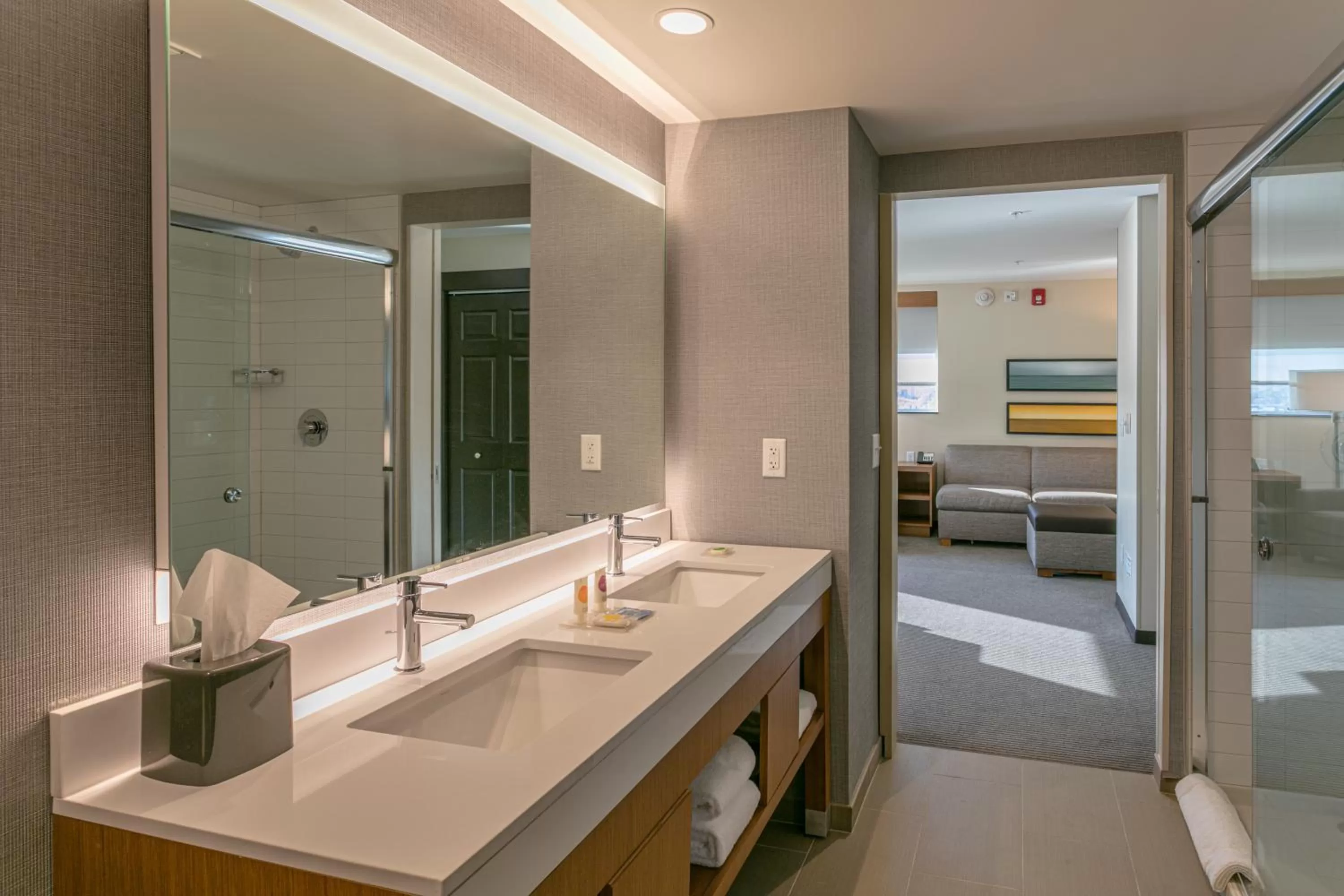 Bathroom in Hyatt Place Wilmington Riverfront
