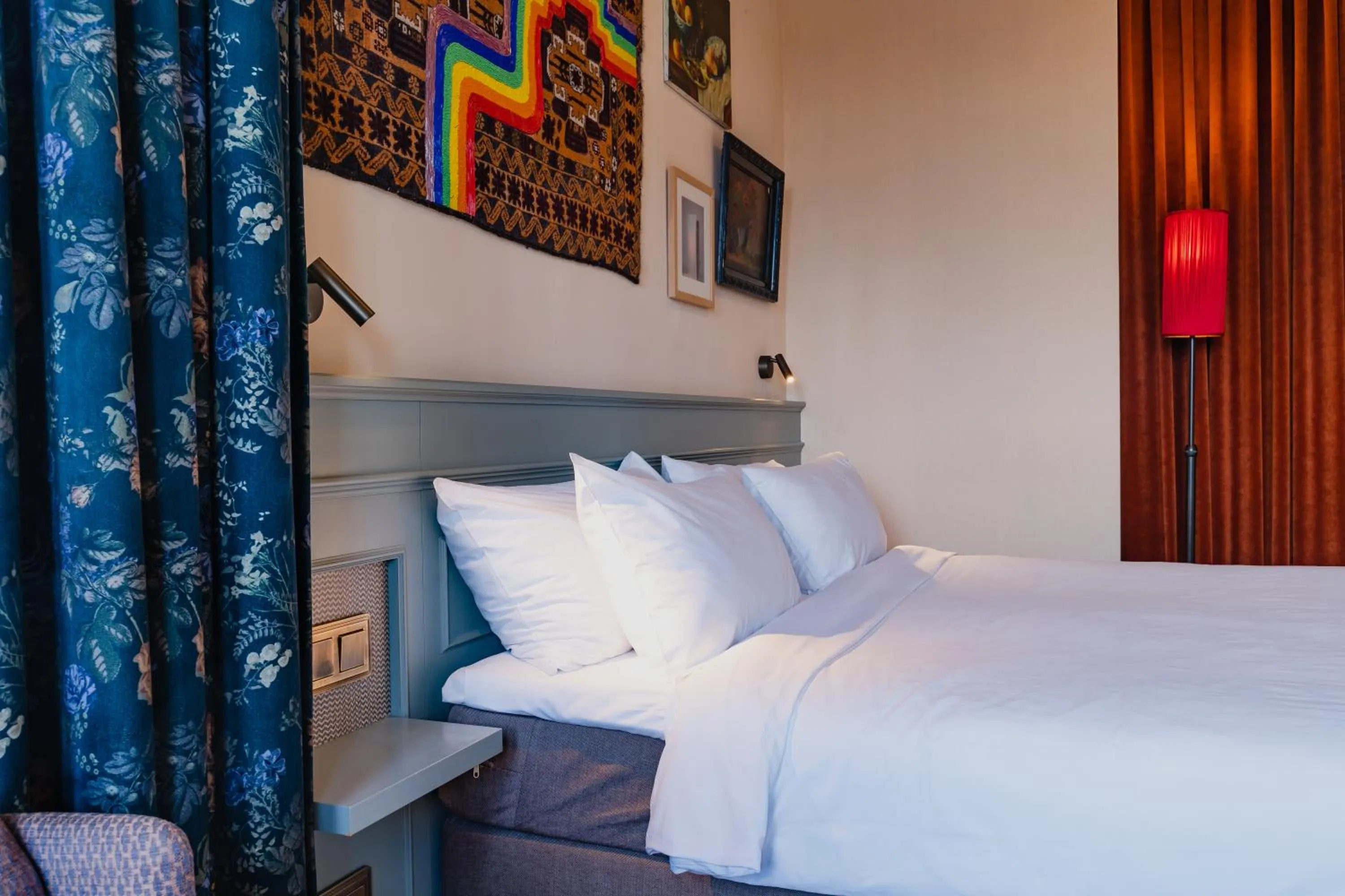 Bed in Hotel Mercier