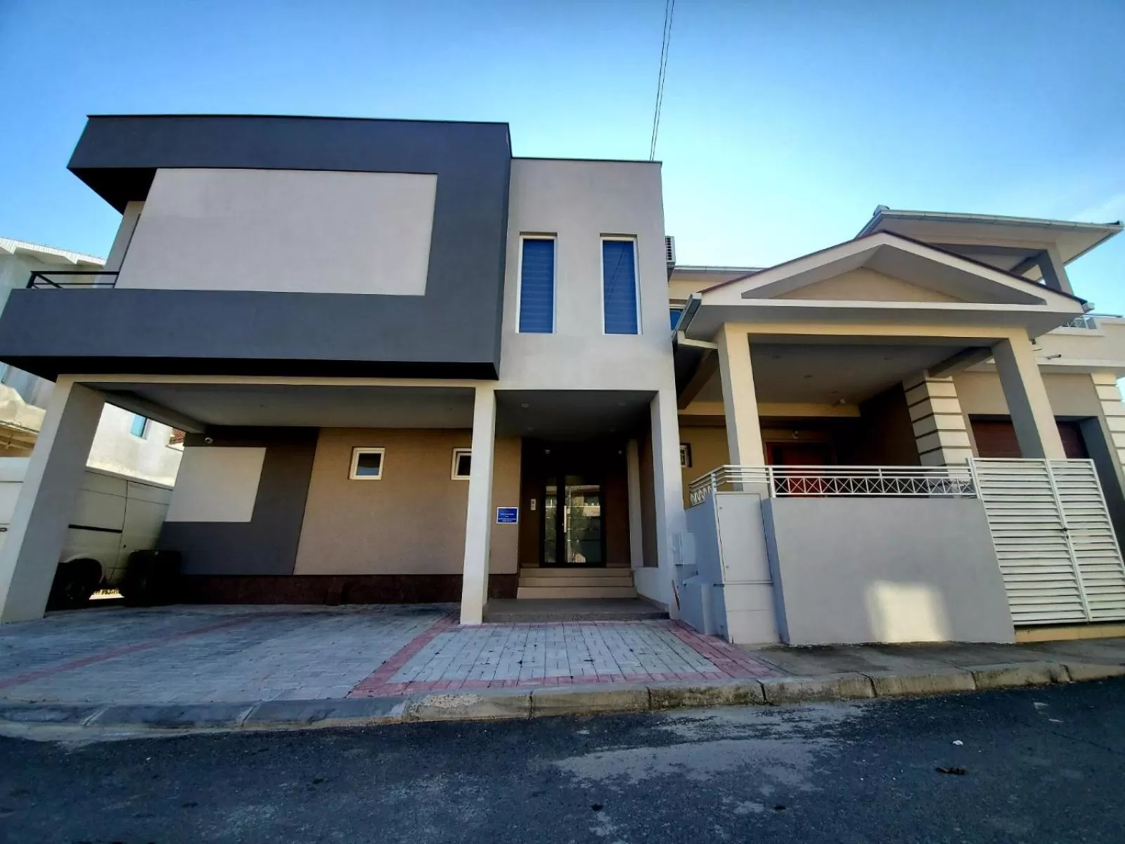 Property Building in Vila Manuela