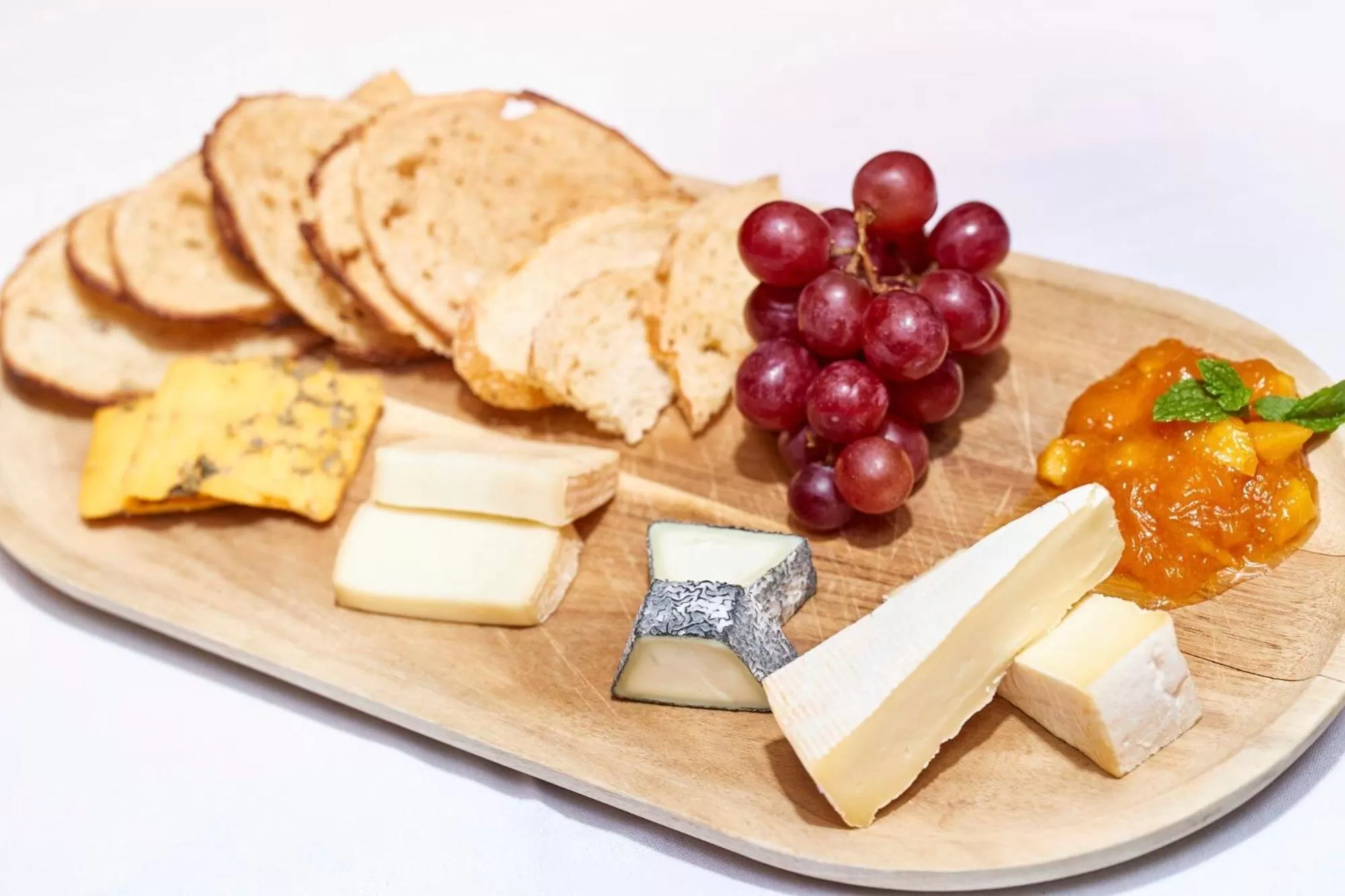 Restaurant/places to eat in Hotel Le Soleil by Executive Hotels