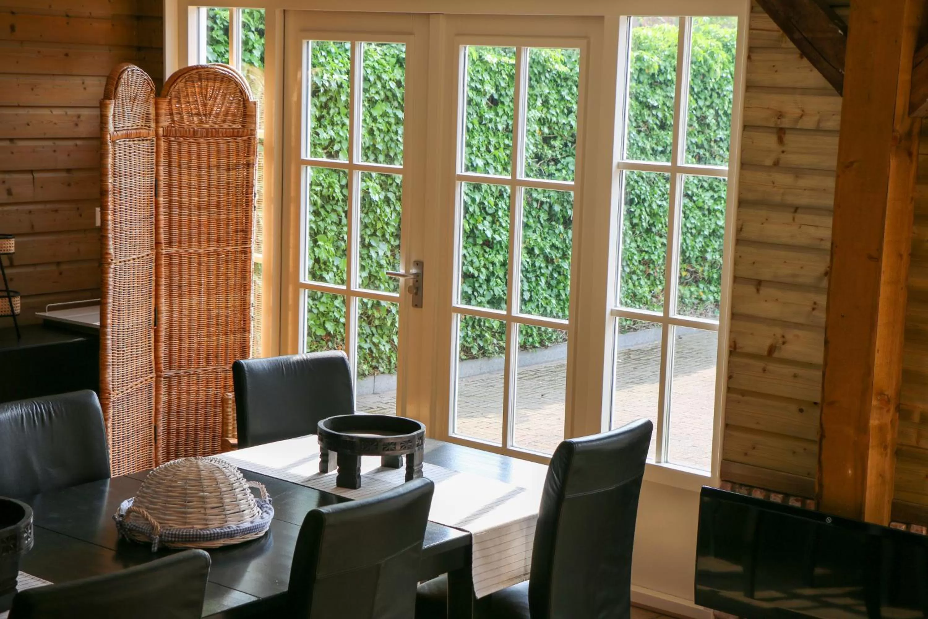 Communal lounge/ TV room, Seating Area in Oostmolenhoeve B&B