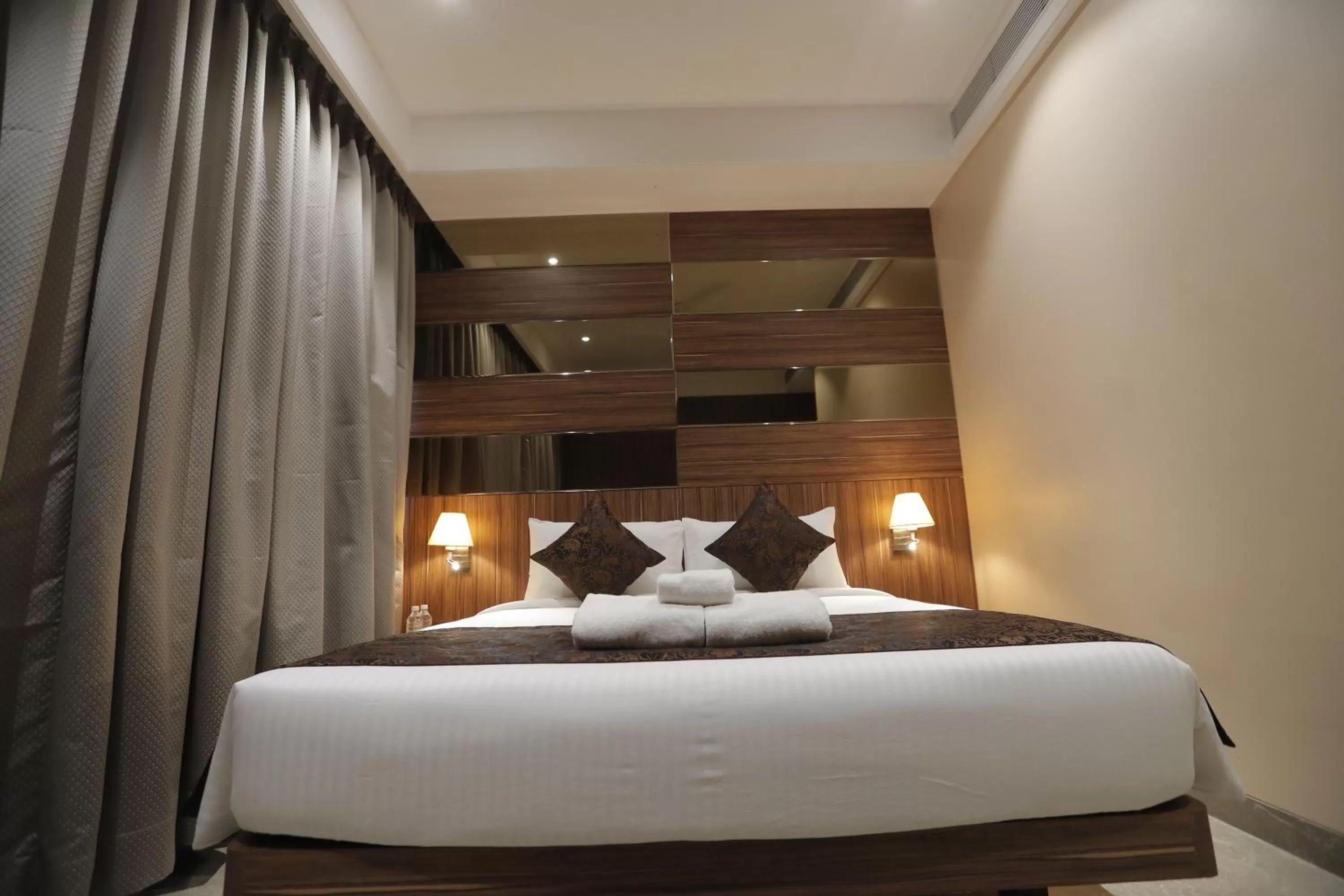Bedroom, Bed in Hotel Radiance