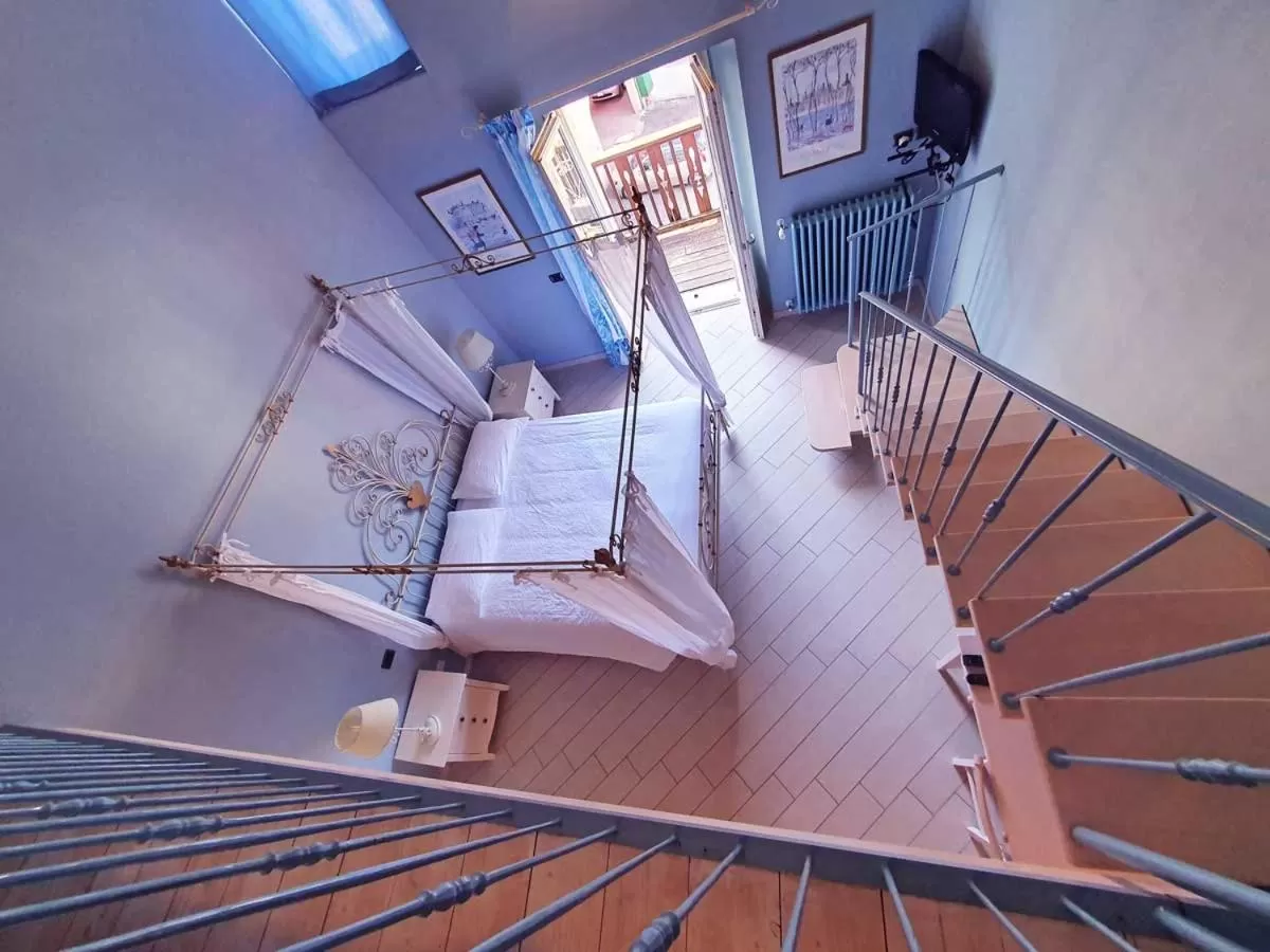 Photo of the whole room, Bed in Borgo alla Sorgente