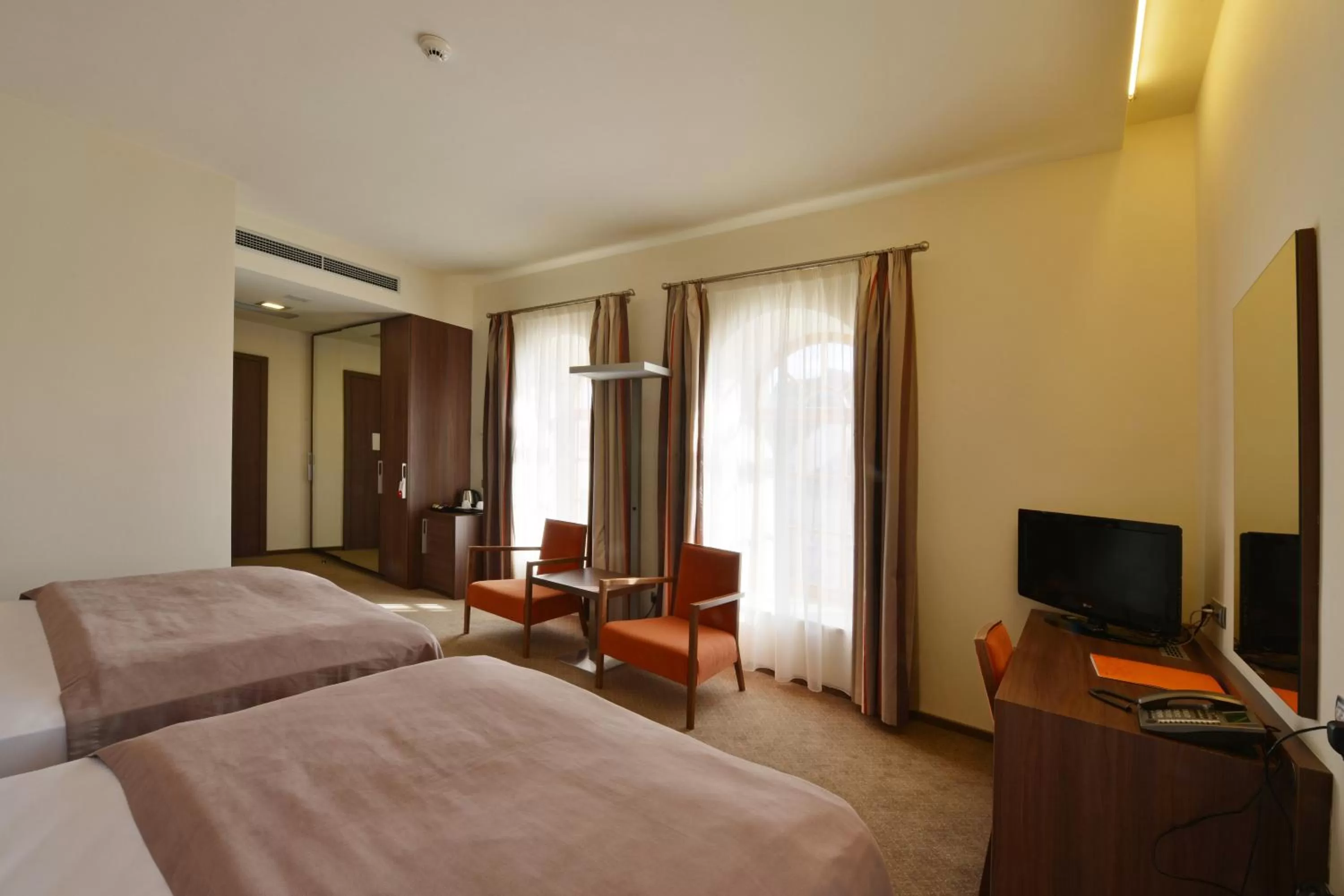 Bedroom, Bed in Hotel Budweis