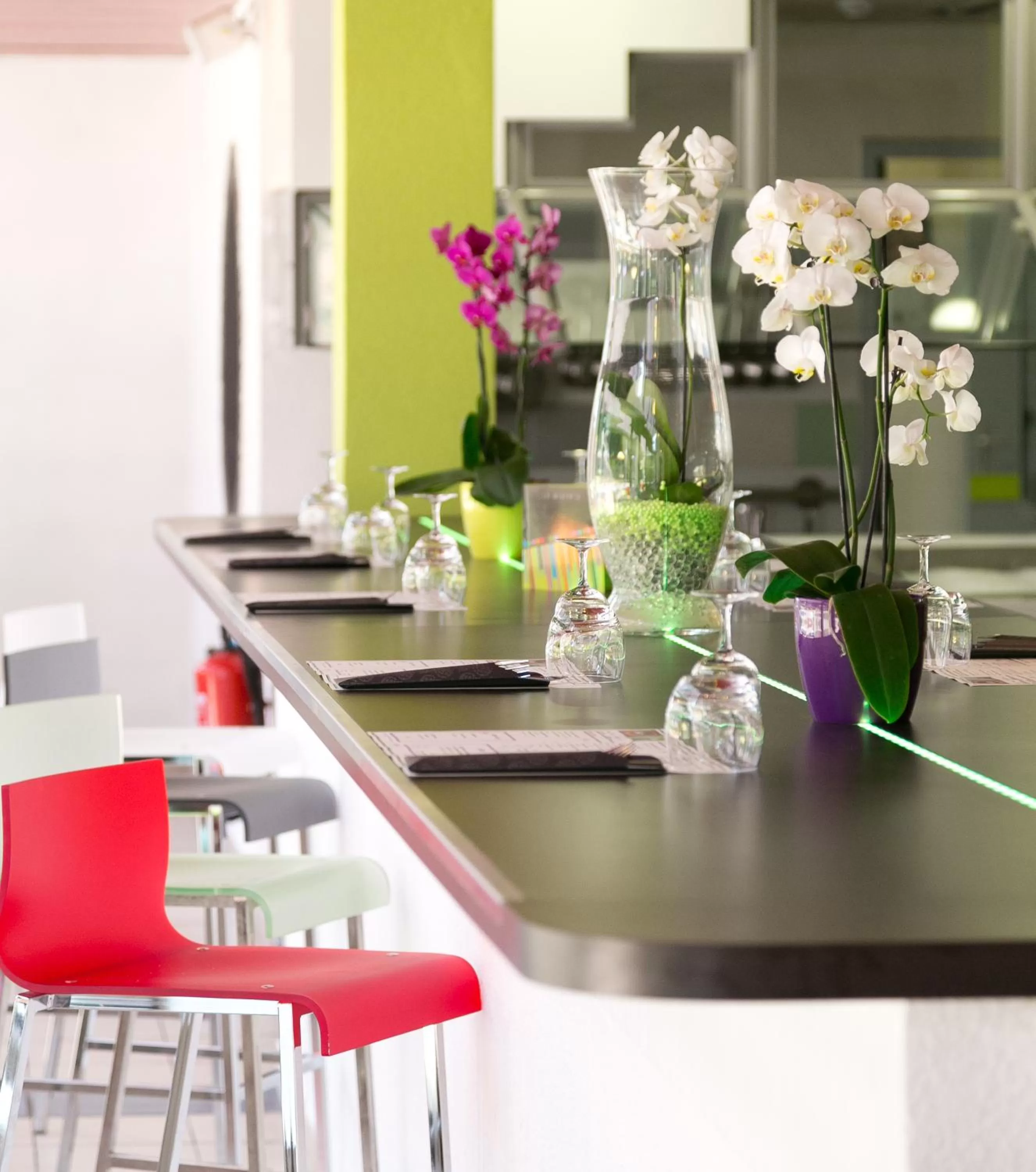 Lounge or bar in ibis Styles Bordeaux Aéroport