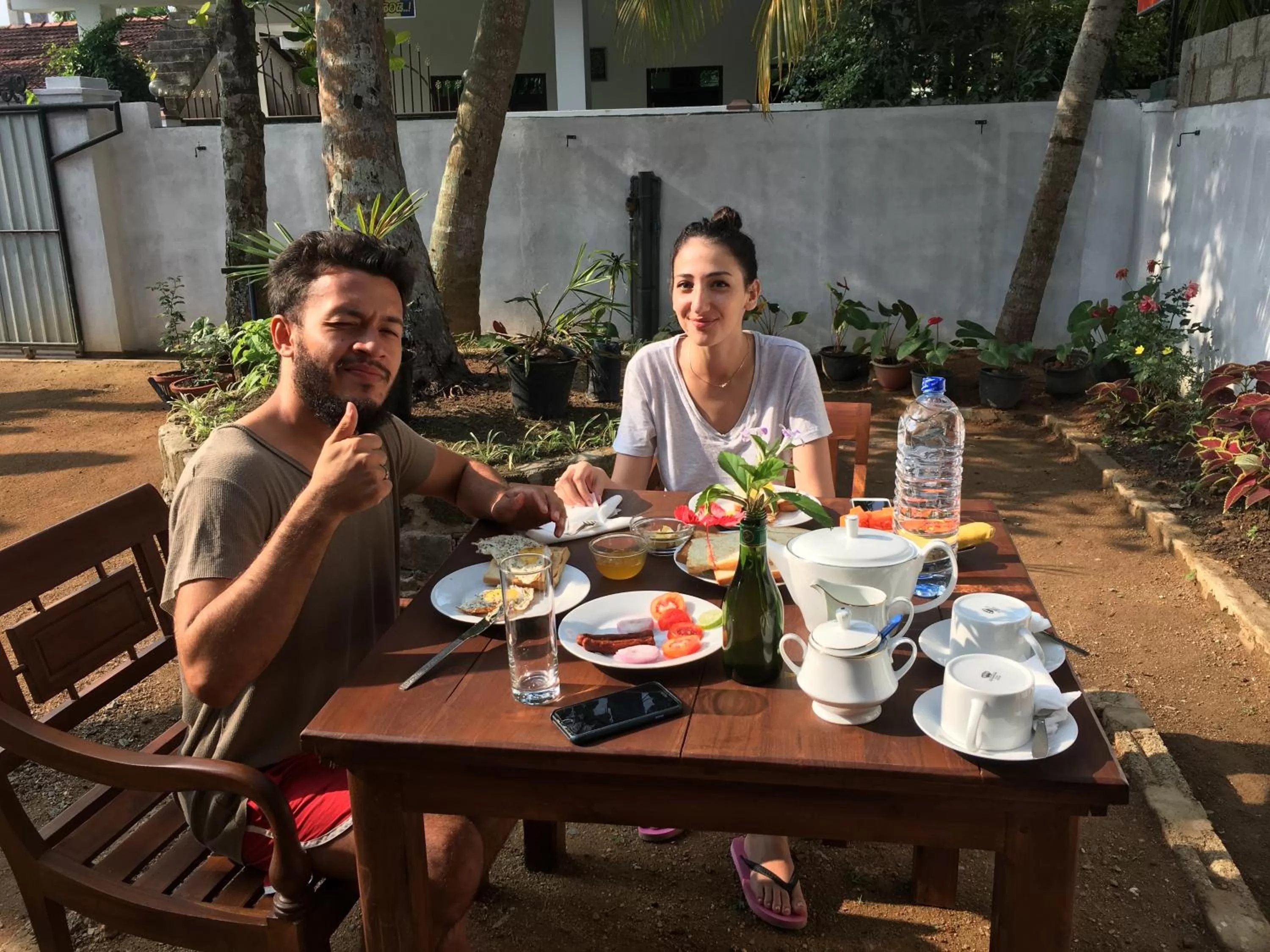 Restaurant/Places to Eat in Temple Tree