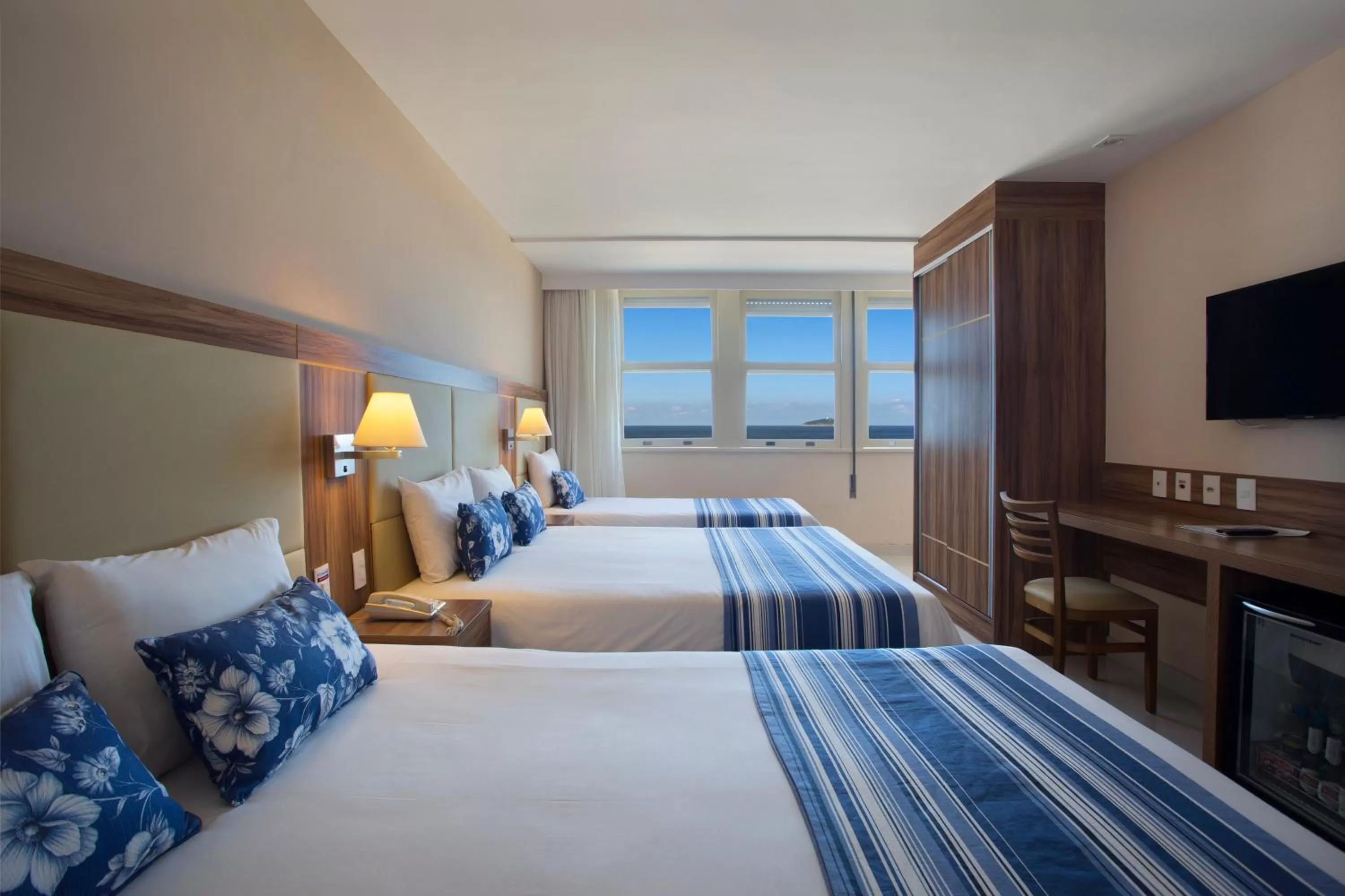 Bed in Hotel Atlantico Praia