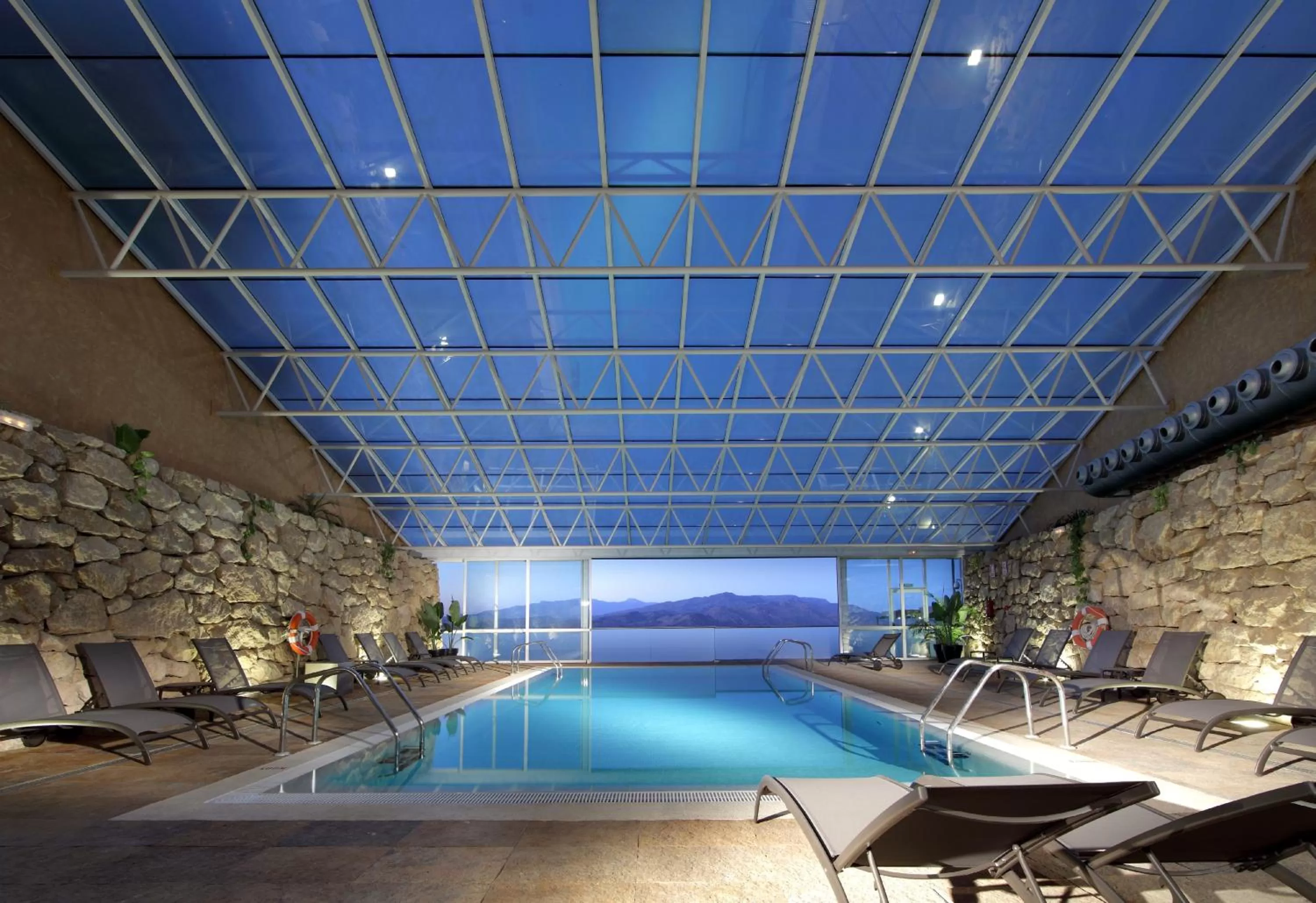 Swimming pool in Parador de Lorca