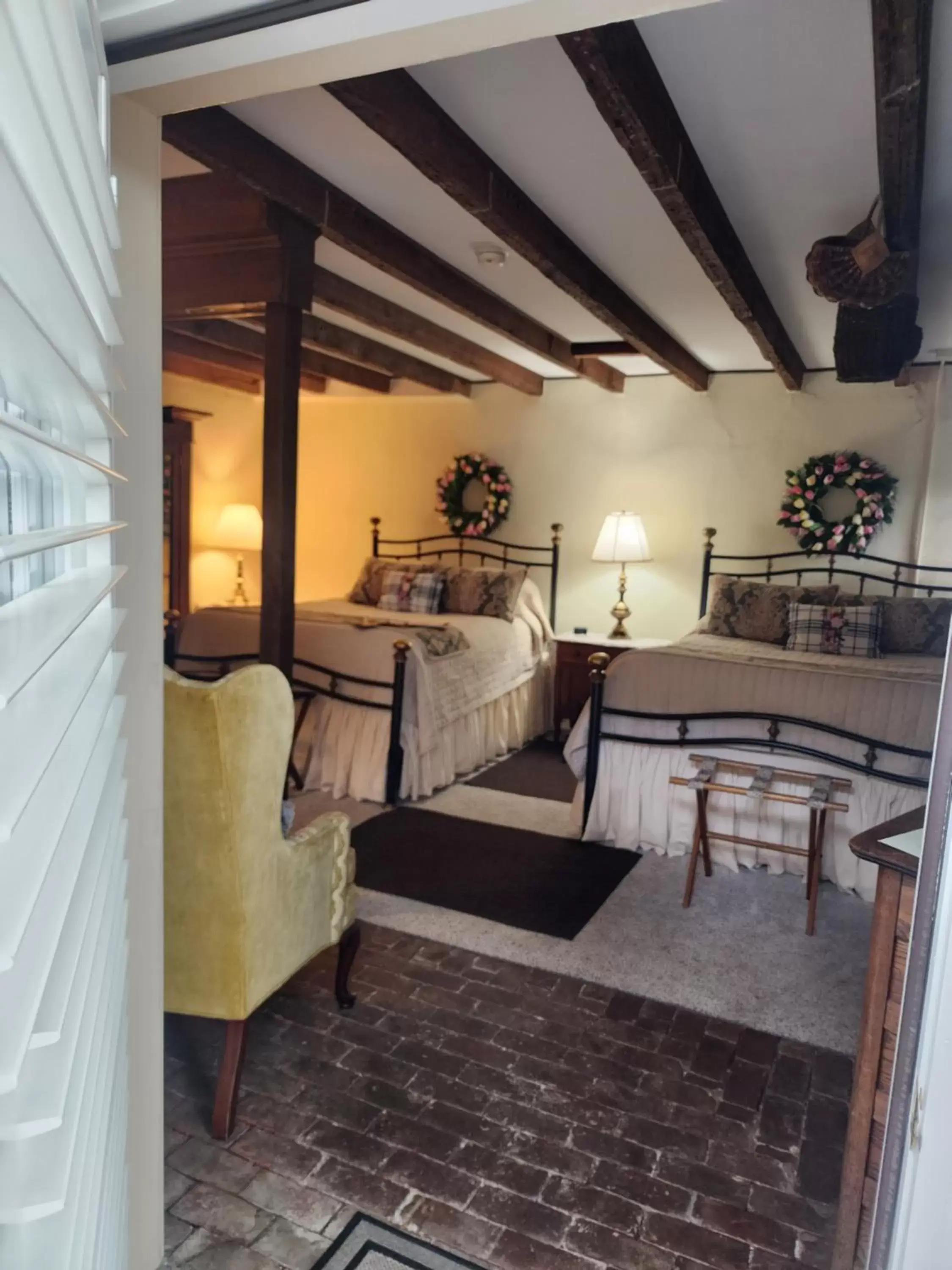 Quadruple Room with Garden View in The Richard Johnston Inn & 1890 Caroline House Quadruple Room with Garden View in The Richard Johnston Inn & 1890 Caroline House