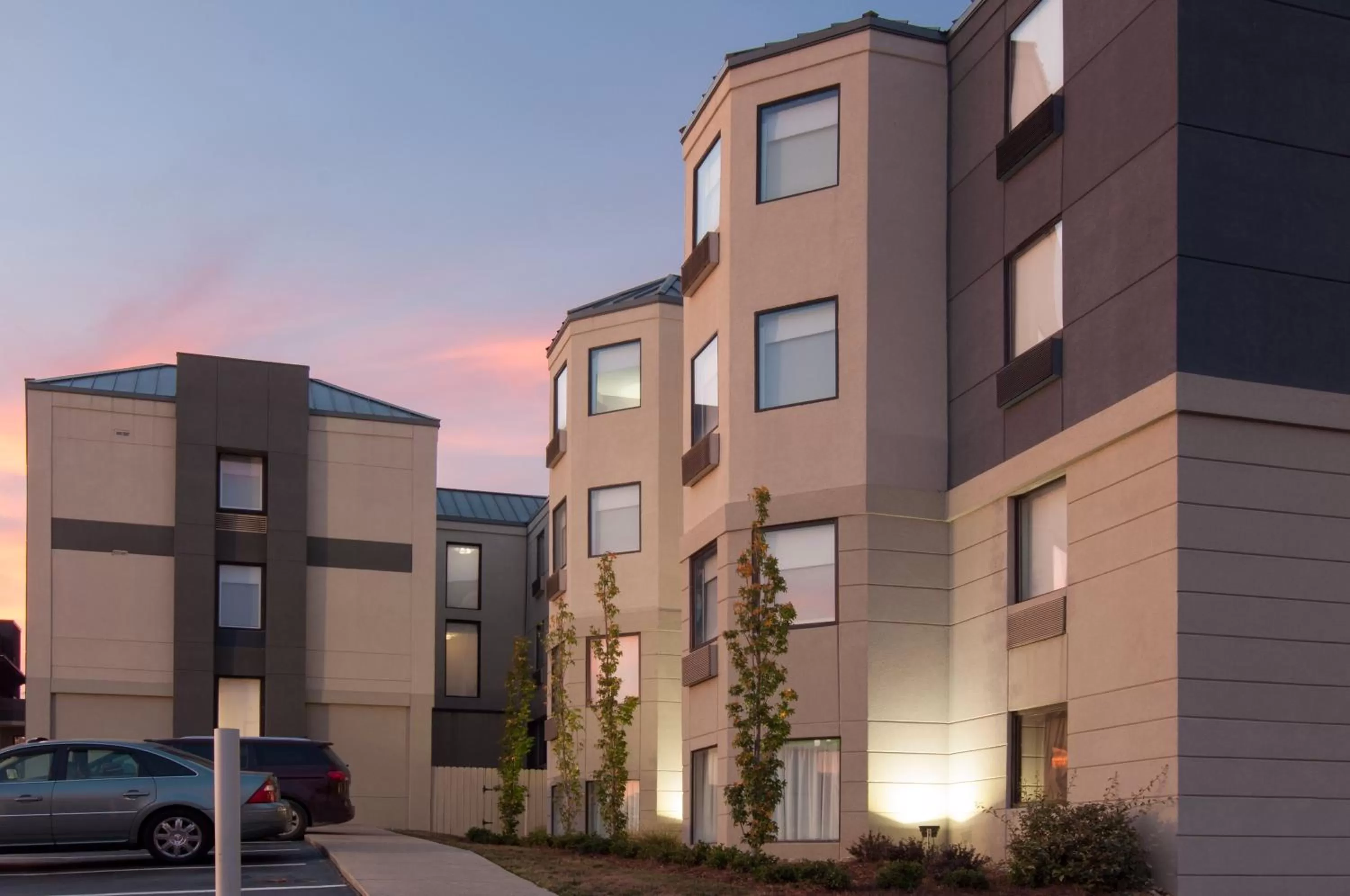 Holiday Inn Express & Suites Nashville-I-40 & I-24(Spence Lane) by IHG