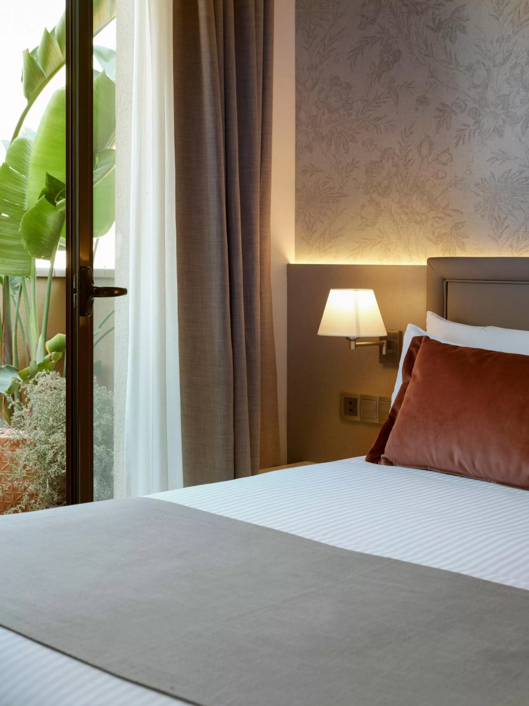 Bedroom, Bed in Musik Boutique Hotel - Solo Adultos