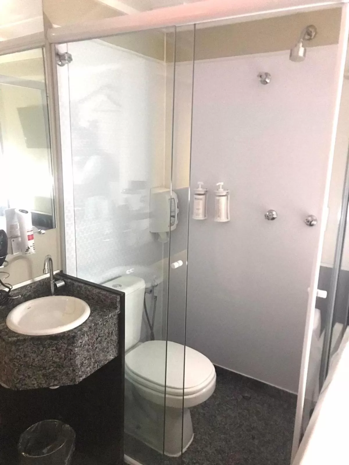 Bathroom in Hotel Aero Sleep Campinas