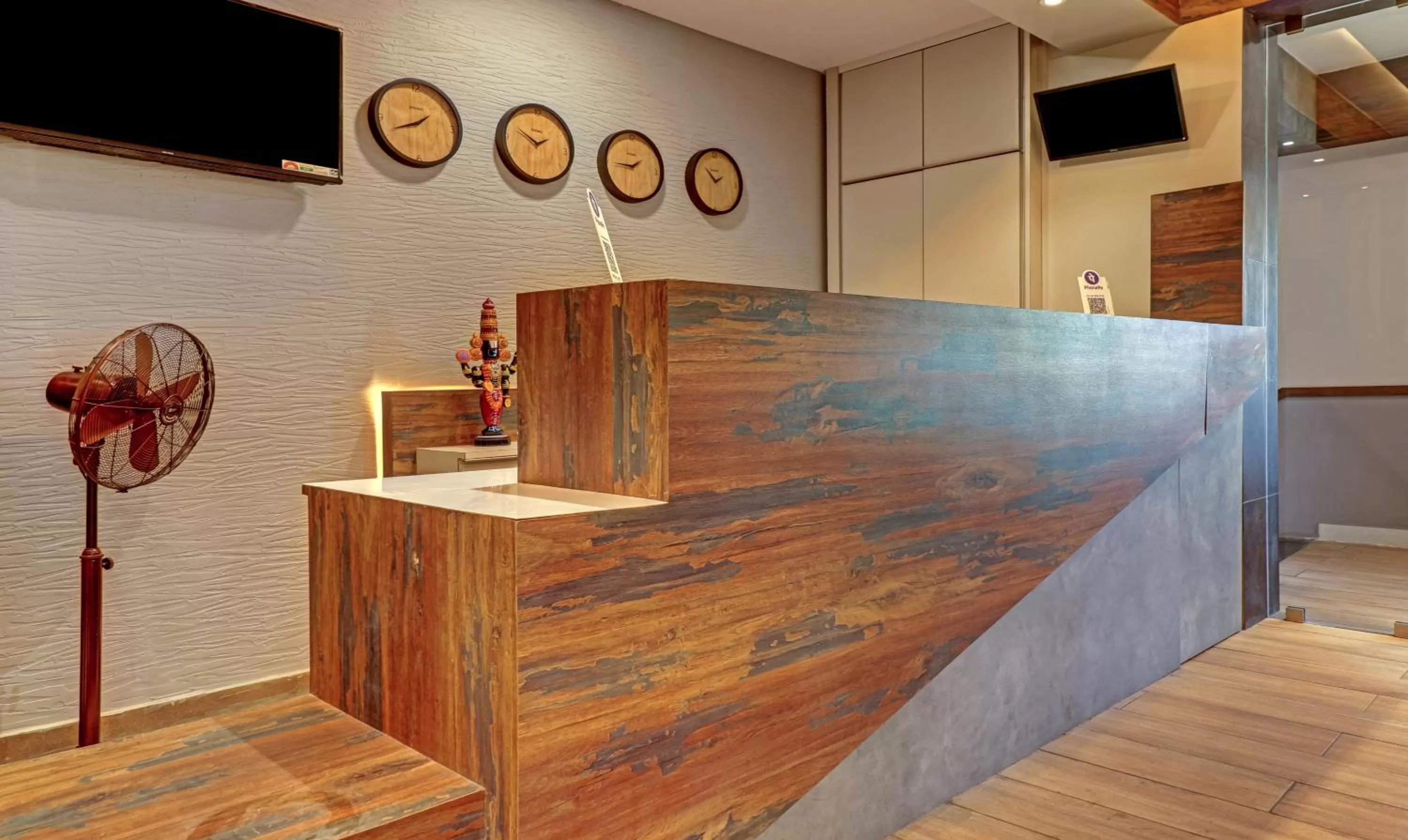 Lobby or reception in Treebo Rainbow Grand