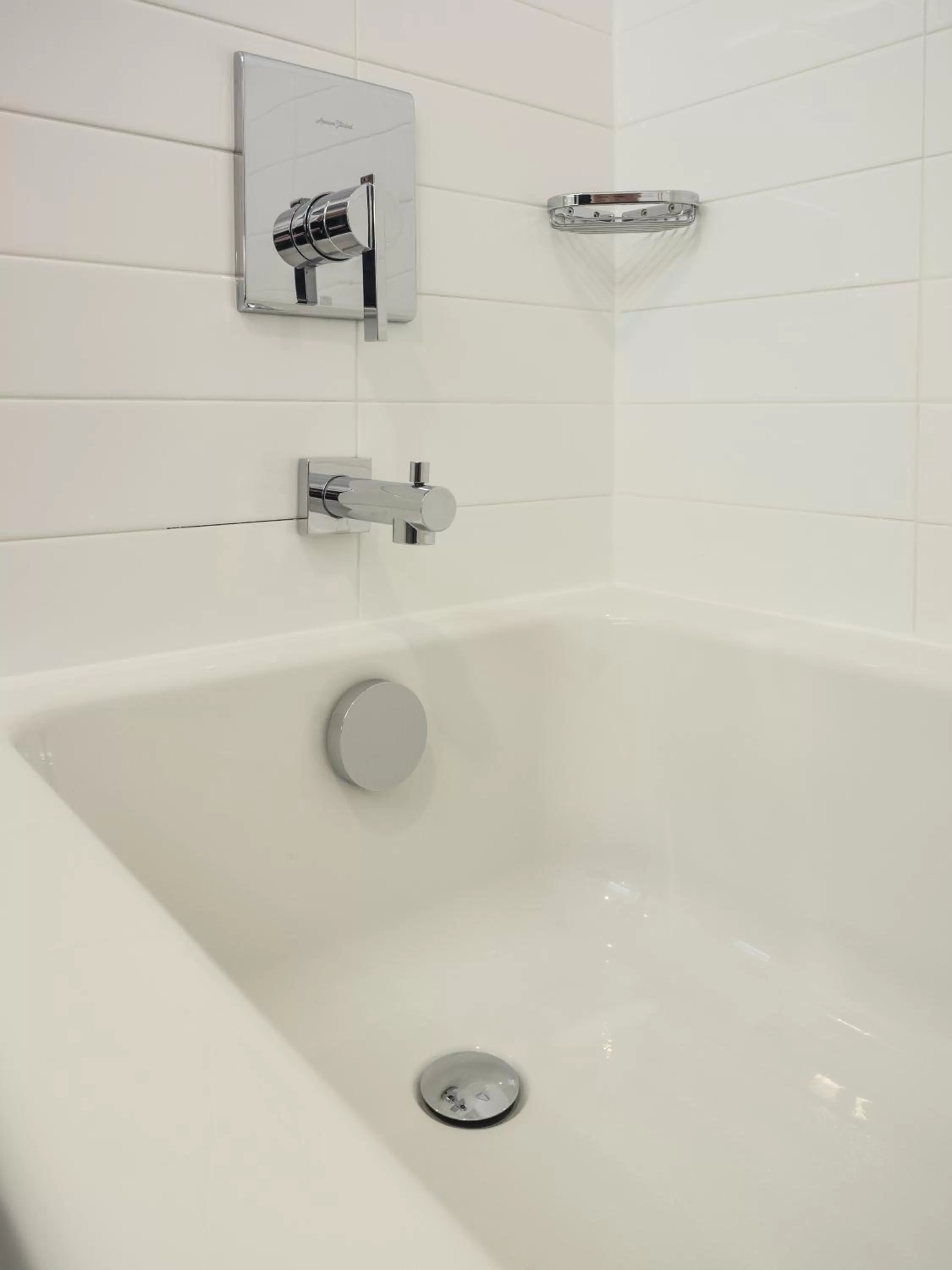 King Room - Disability Access in Rodd Miramichi