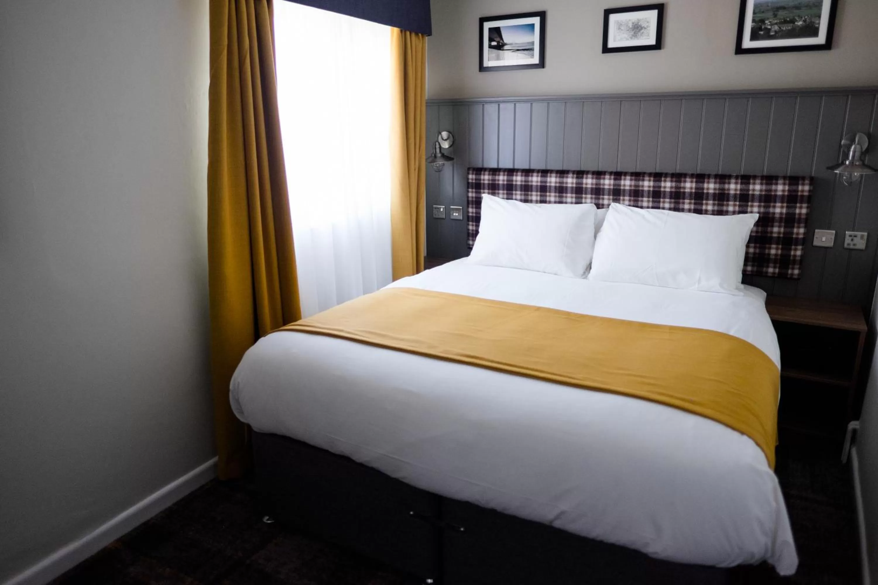 Superior King Room in Almondsbury Interchange Hotel