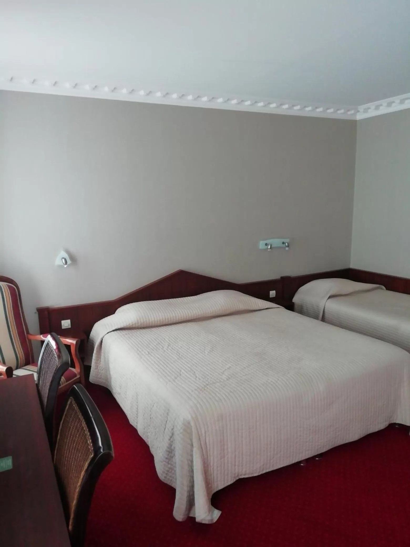 Bed in Hôtel Du Manoir