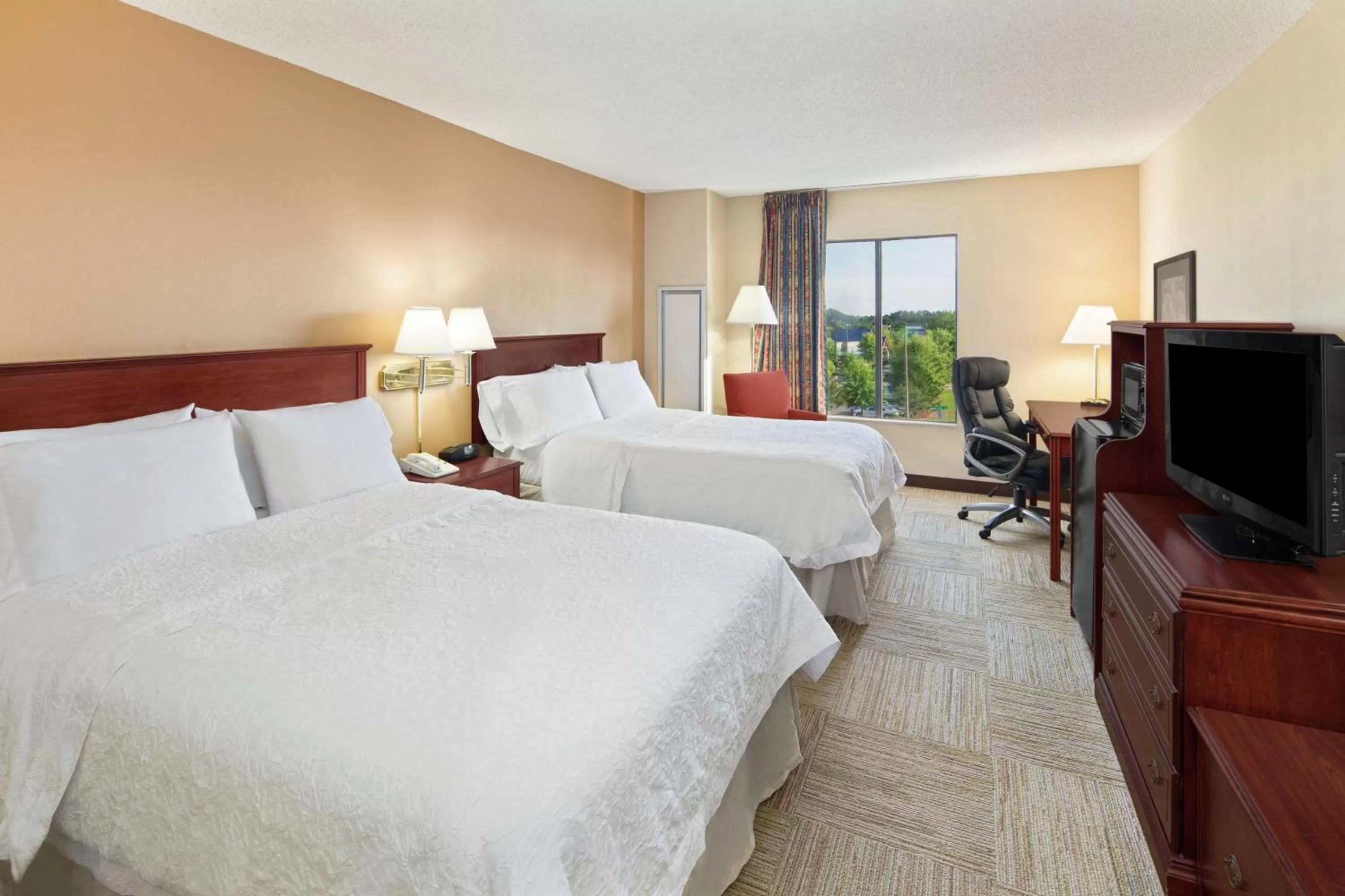 Double Room with Two Double Beds - Hearing Accesible/Non-Smoking in Hampton Inn Columbus-North