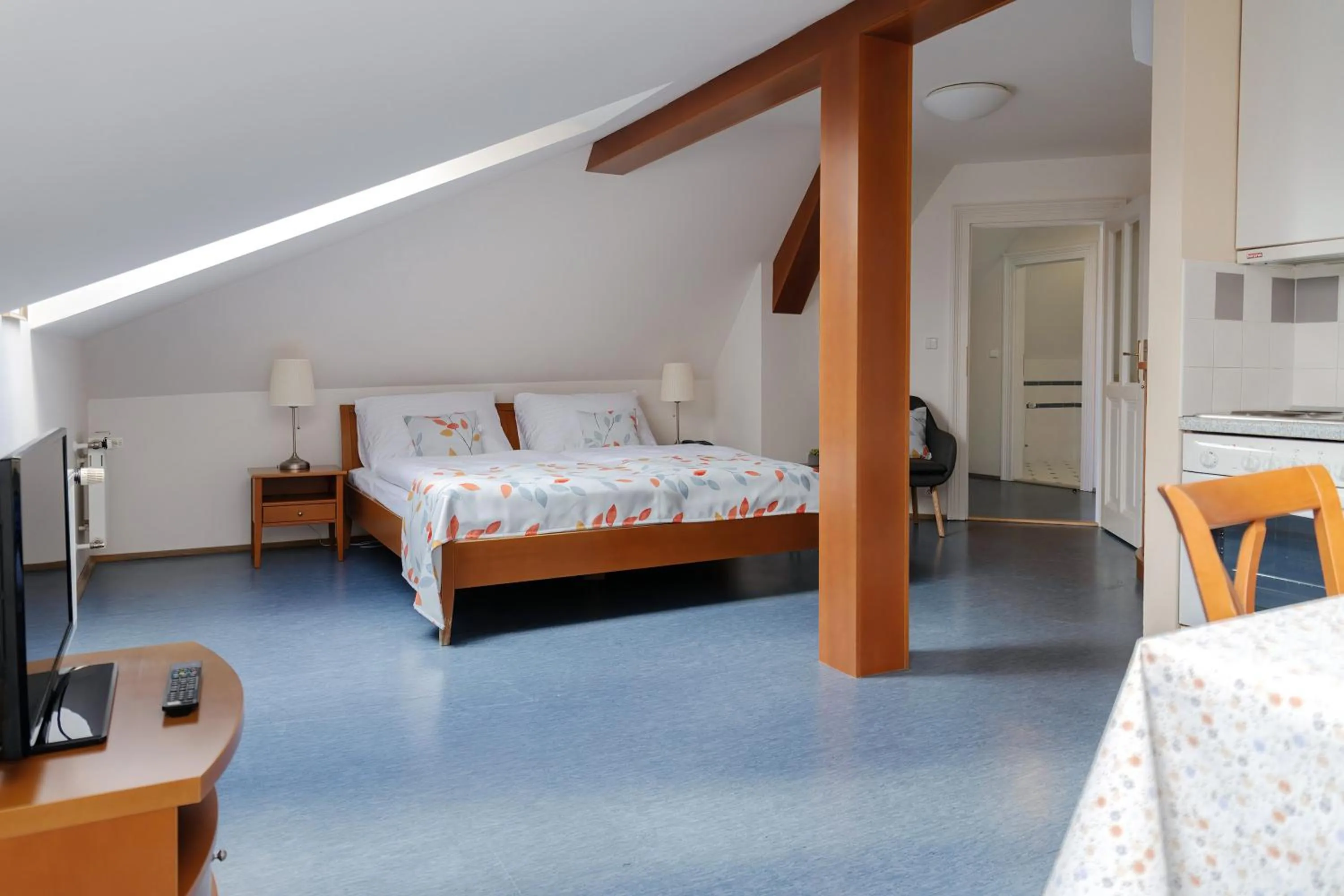 Bedroom, Bed in Sibelius Apartments