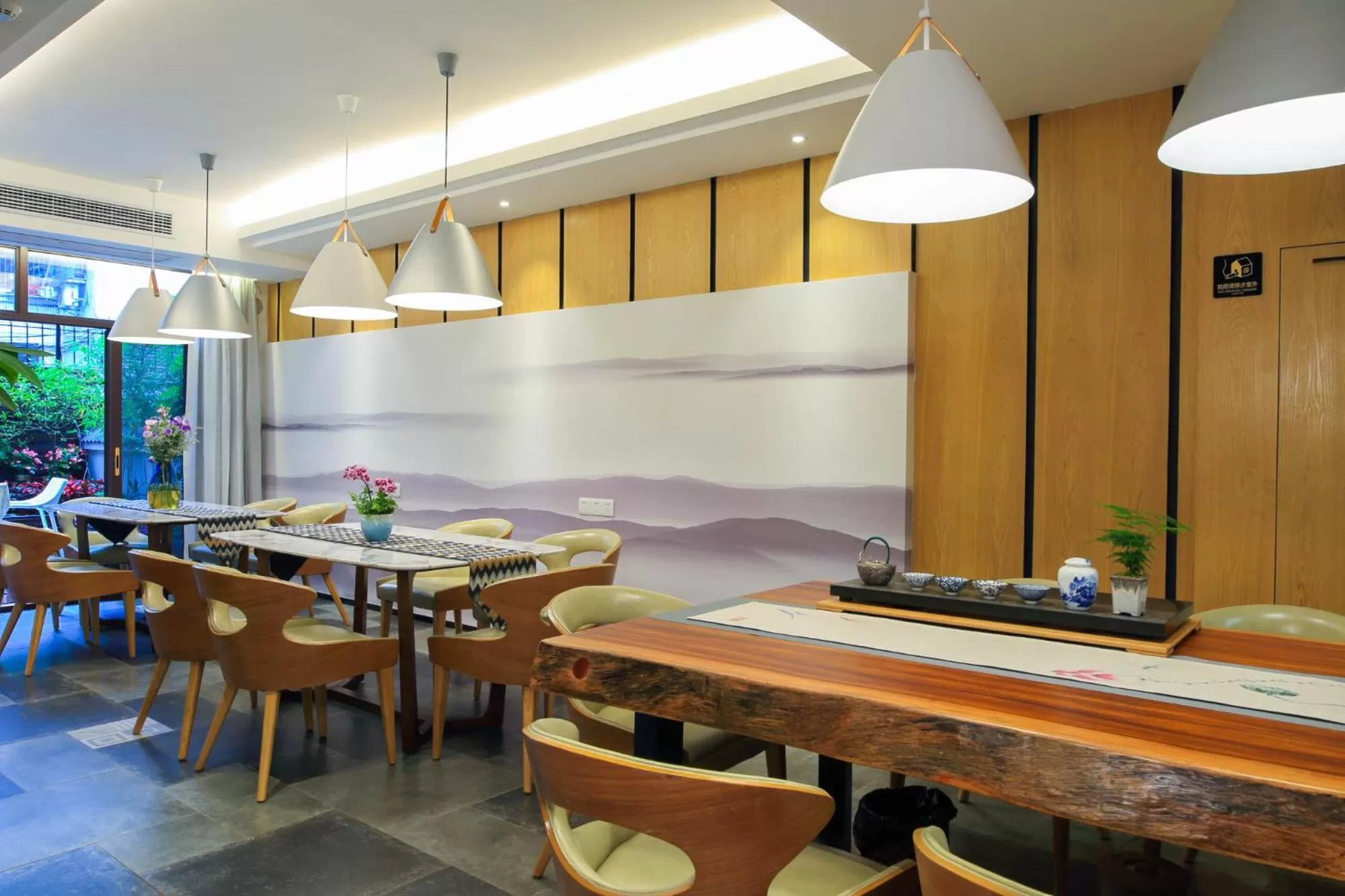 Lounge or bar, Restaurant/Places to Eat in Li River Resort Villa Hotel