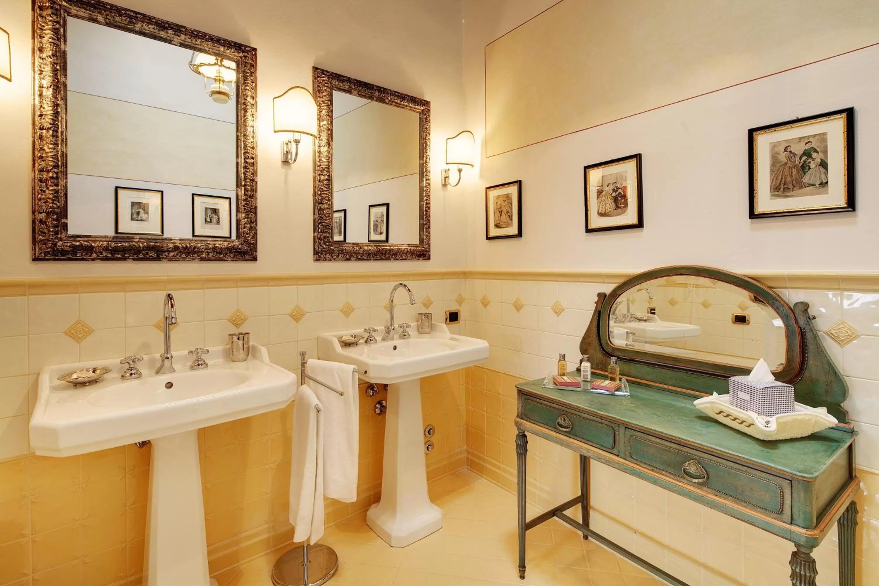 Bathroom in Villa Il Sasso - Dimora d'Epoca