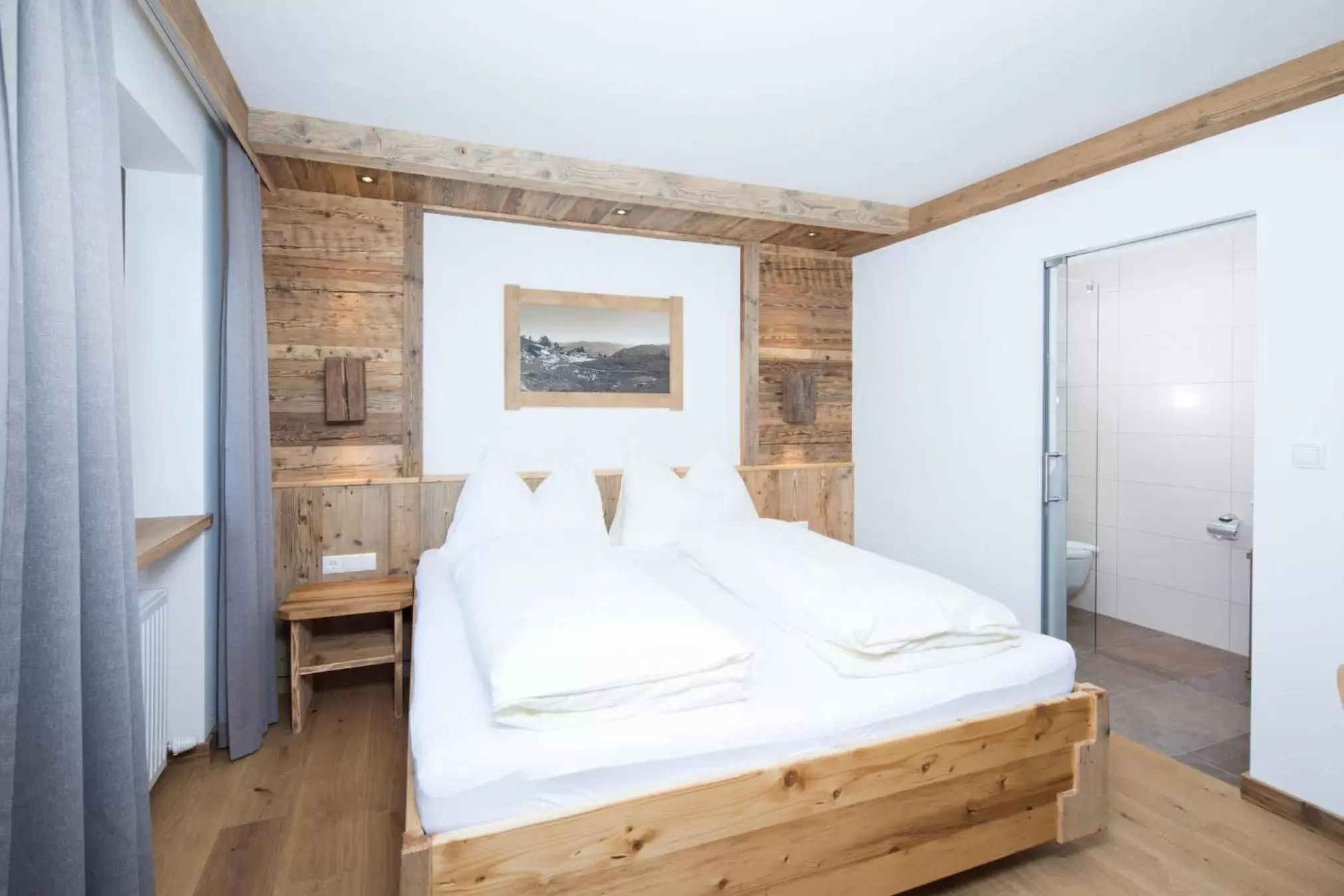 Double Room in Hotel Hauserwirt Double Room in Hotel Hauserwirt