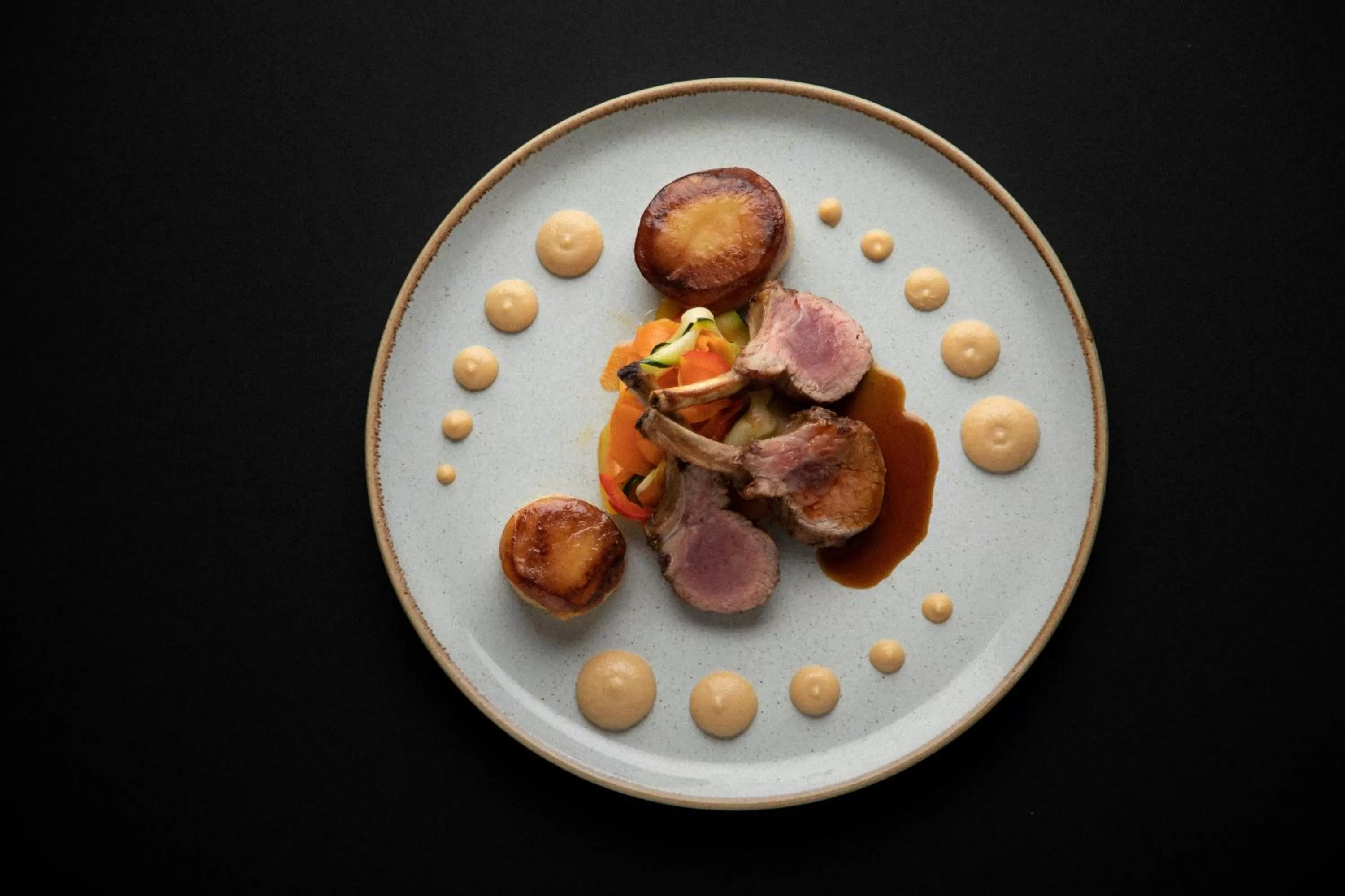 Food and drinks in The Cliffe at Dinham