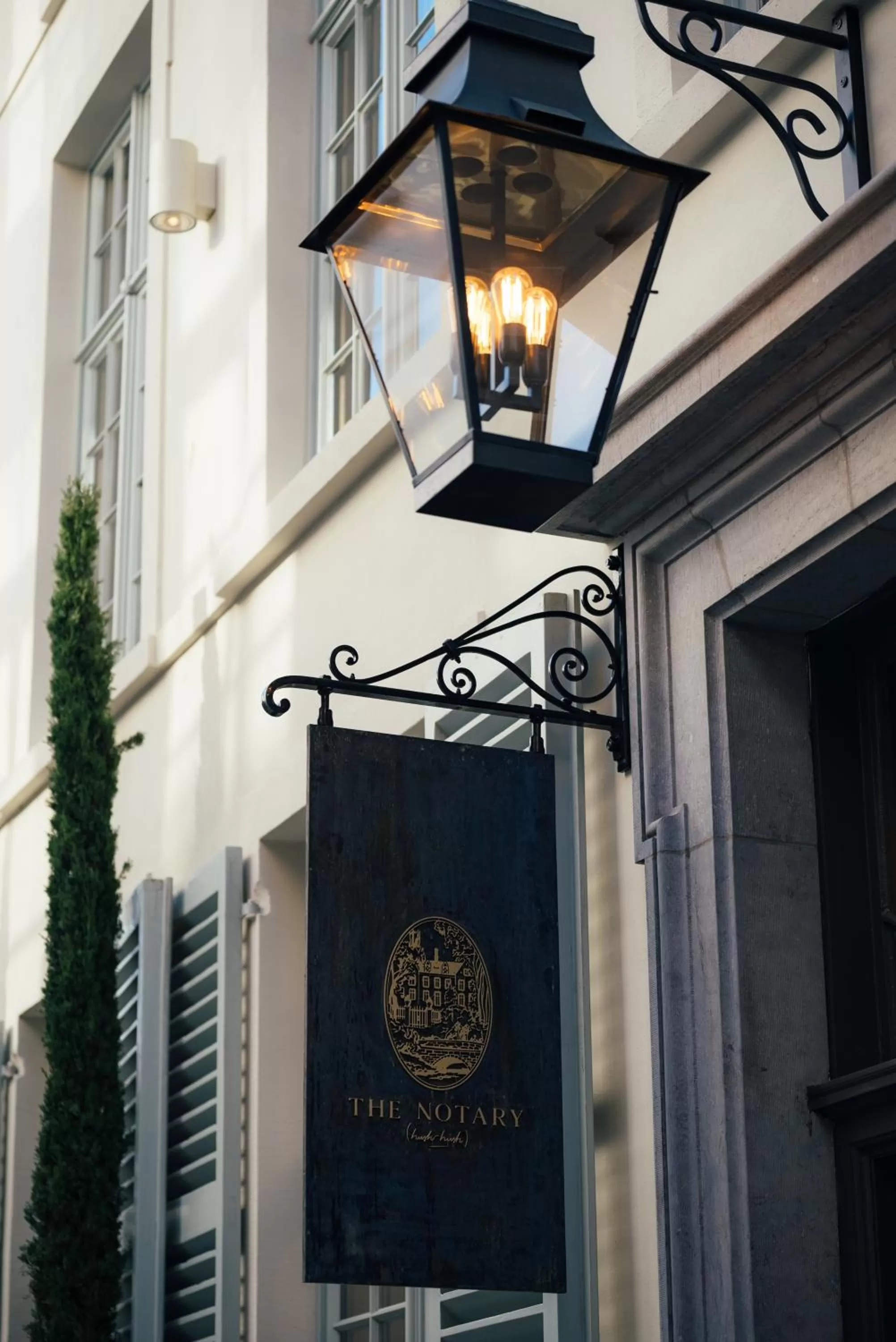 Facade/entrance in The Notary