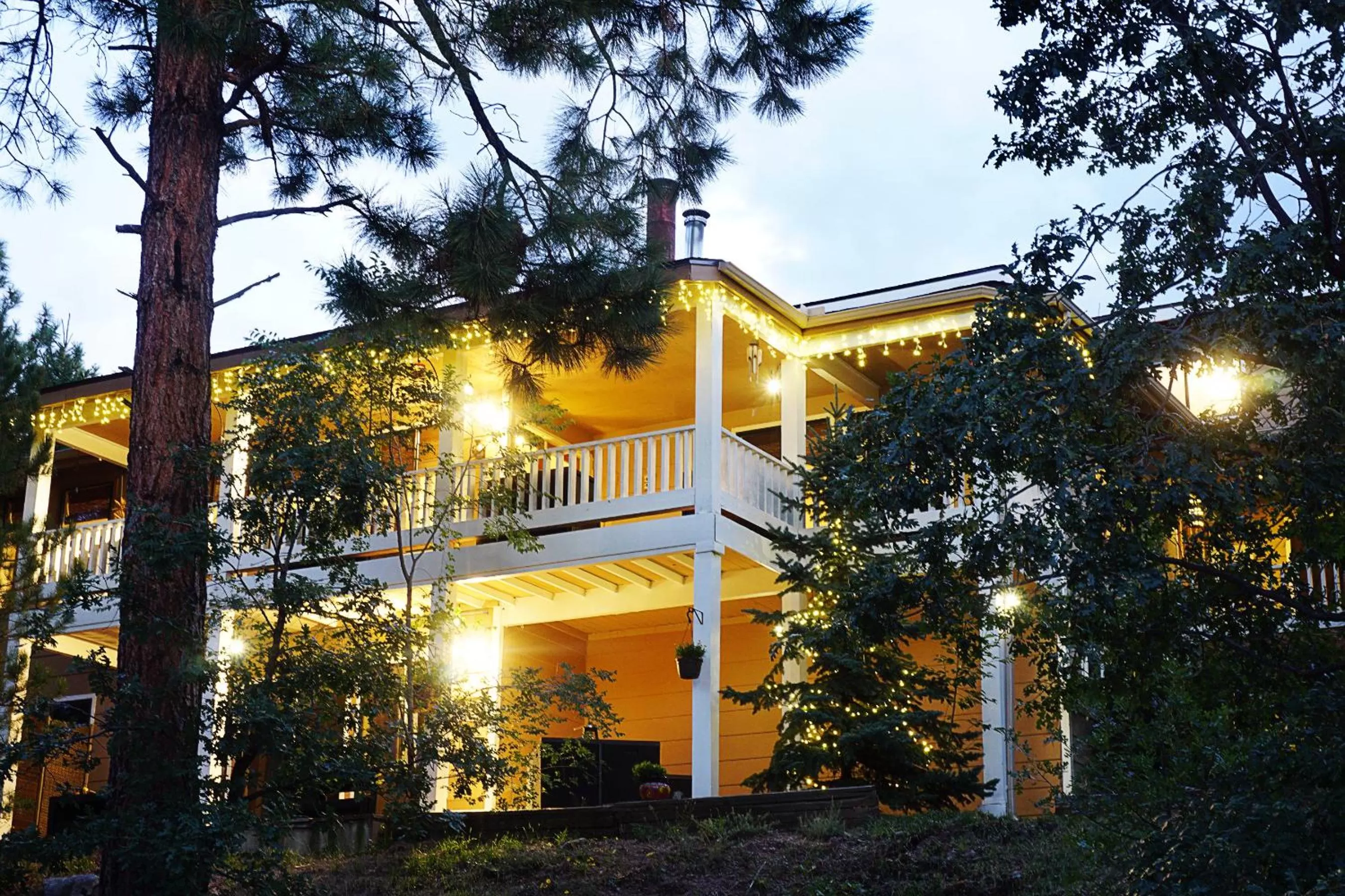 Property building in Sheridan House Inn- Adult Only Accommodation