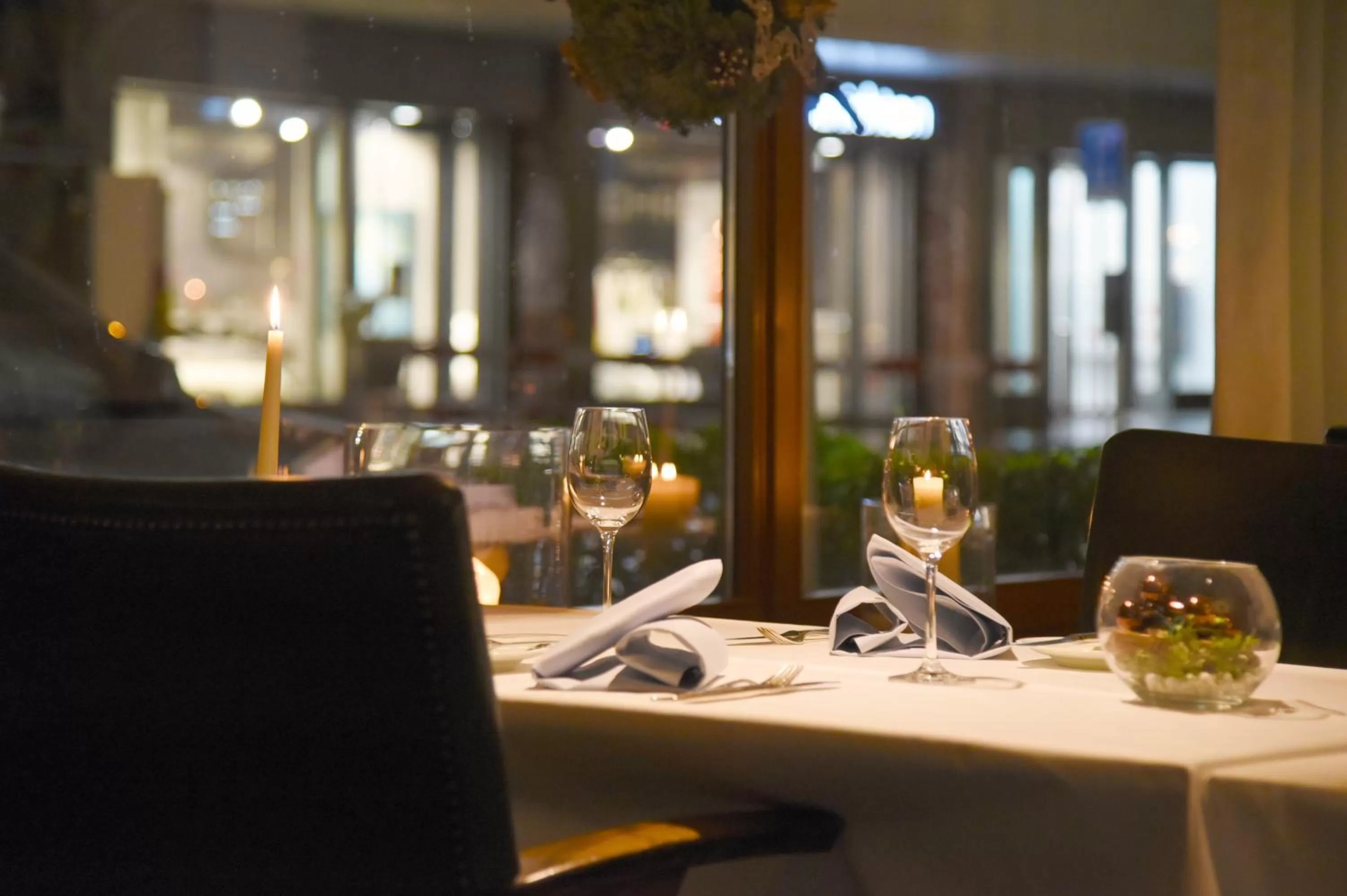 Restaurant/places to eat in Glärnischhof by TRINITY