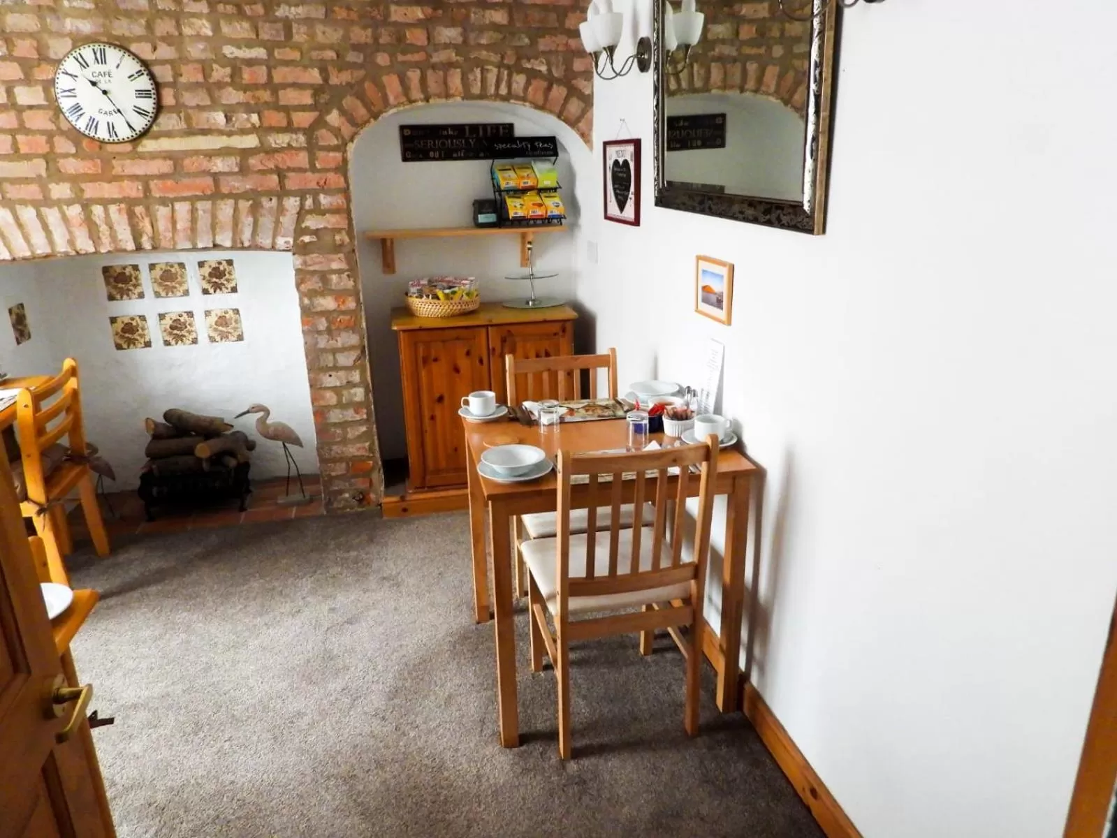 Dining area in Crab pot cottage