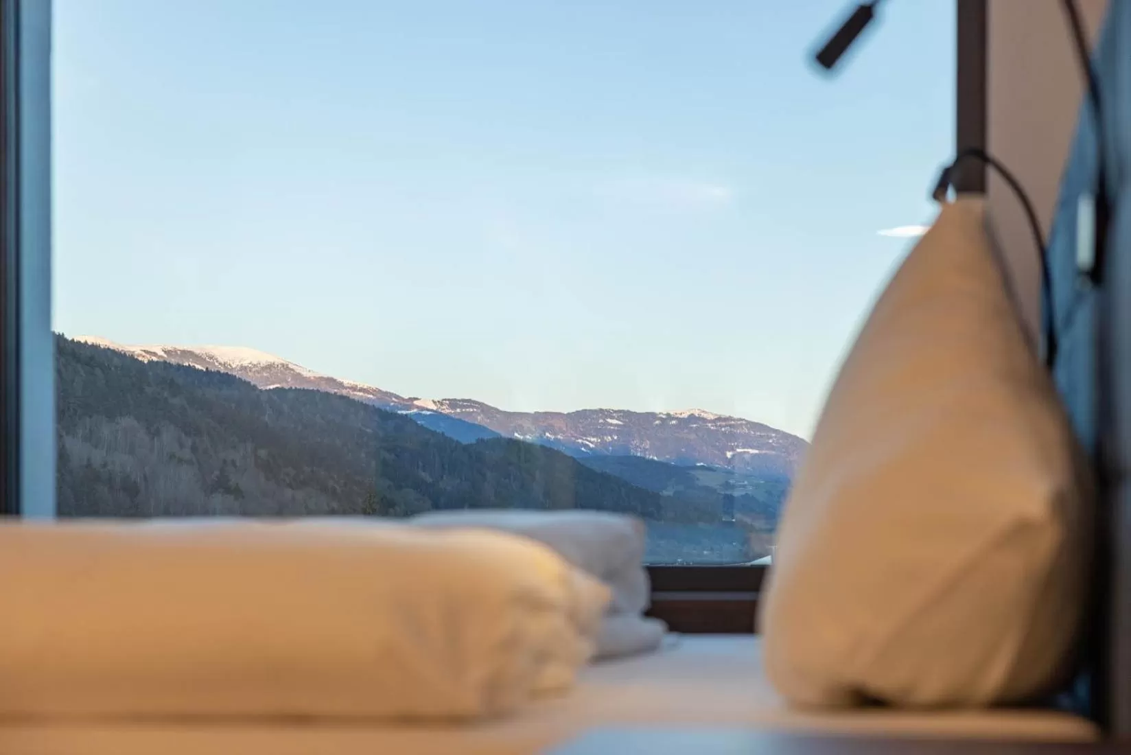 Property building, Winter in Hotel Edlingerwirt - Sauna & Golfsimulator inklusive