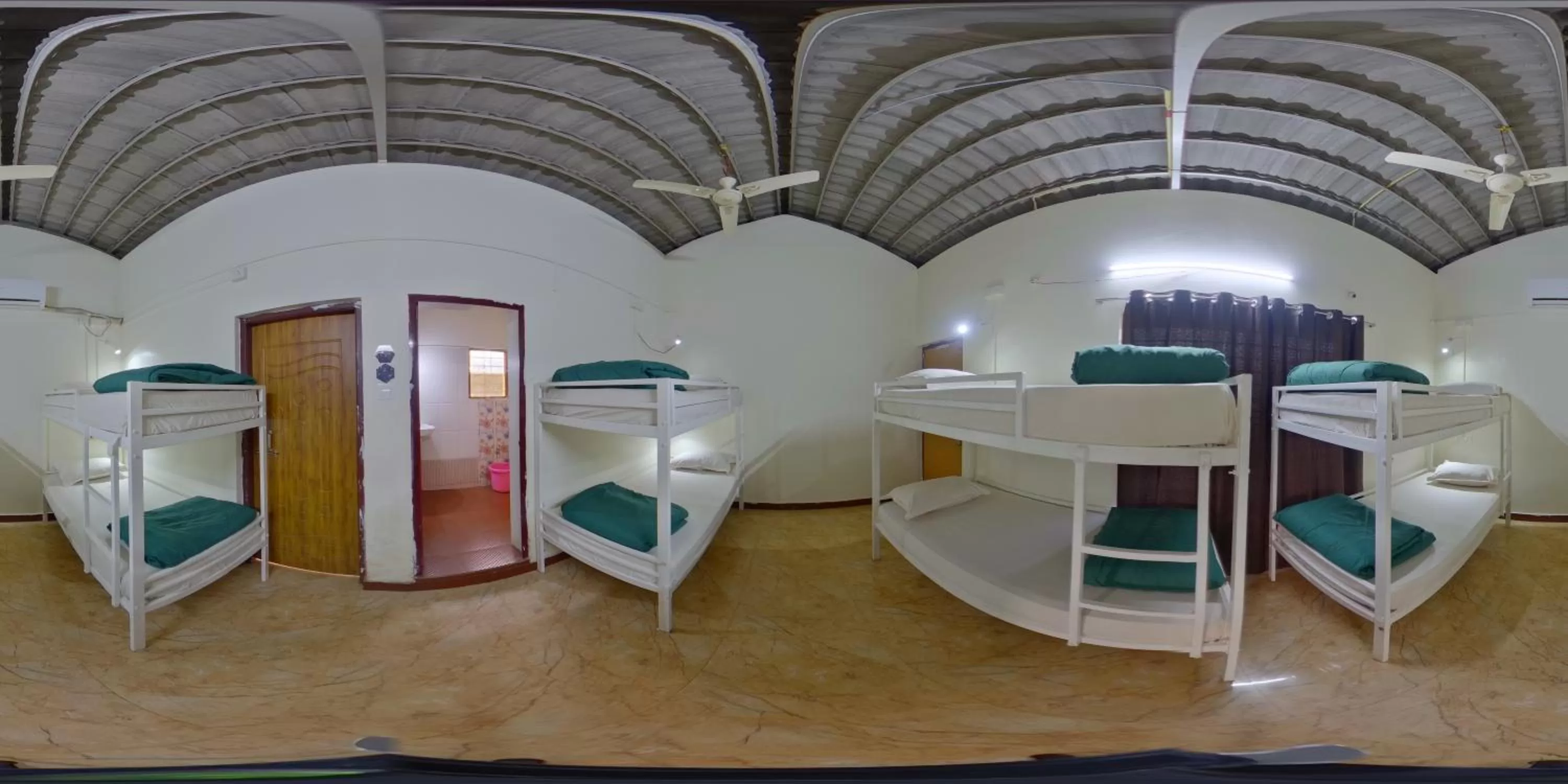 MID BEACH STAY Gokarna