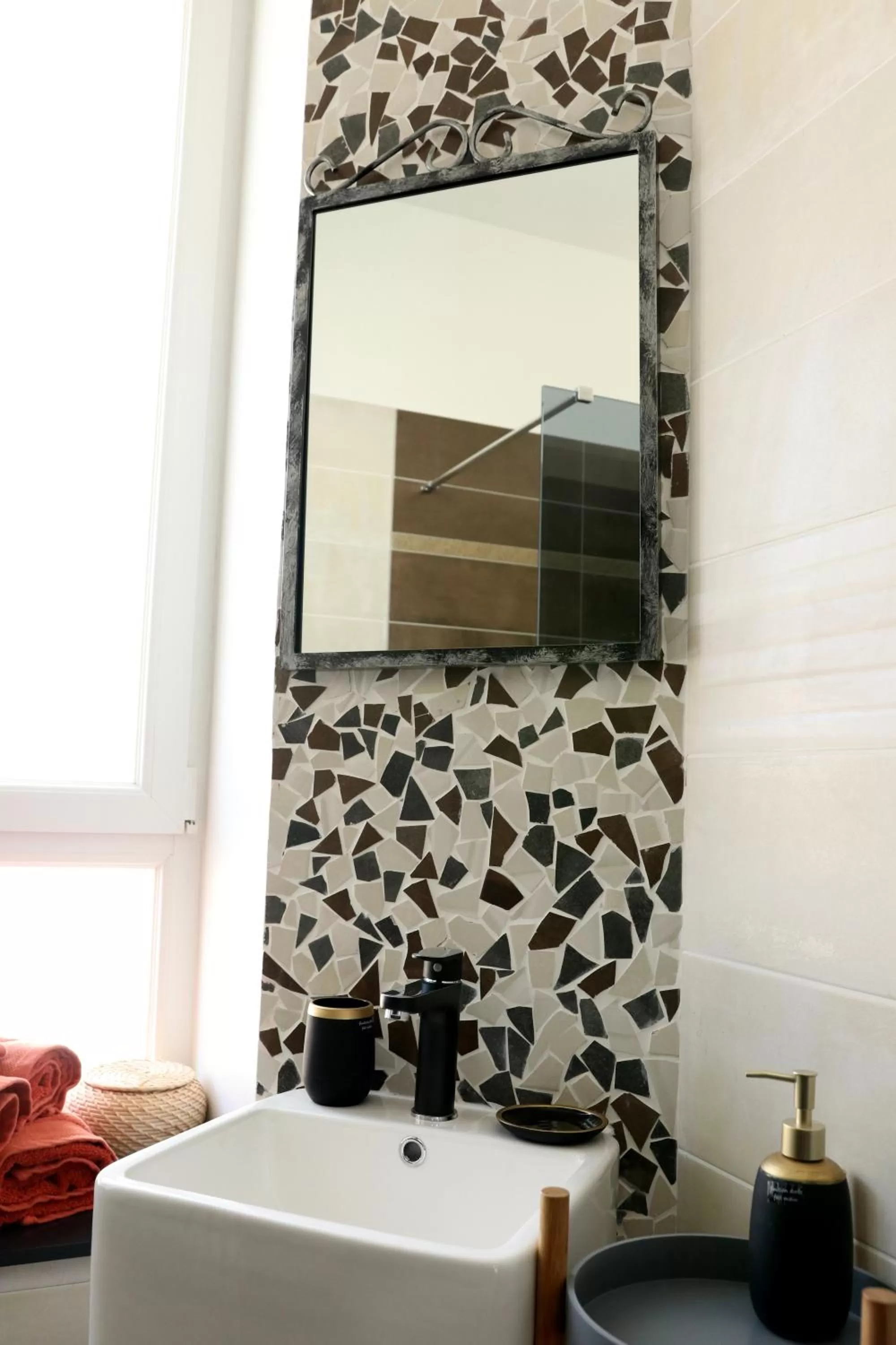 Bathroom in La Tour notre Dame