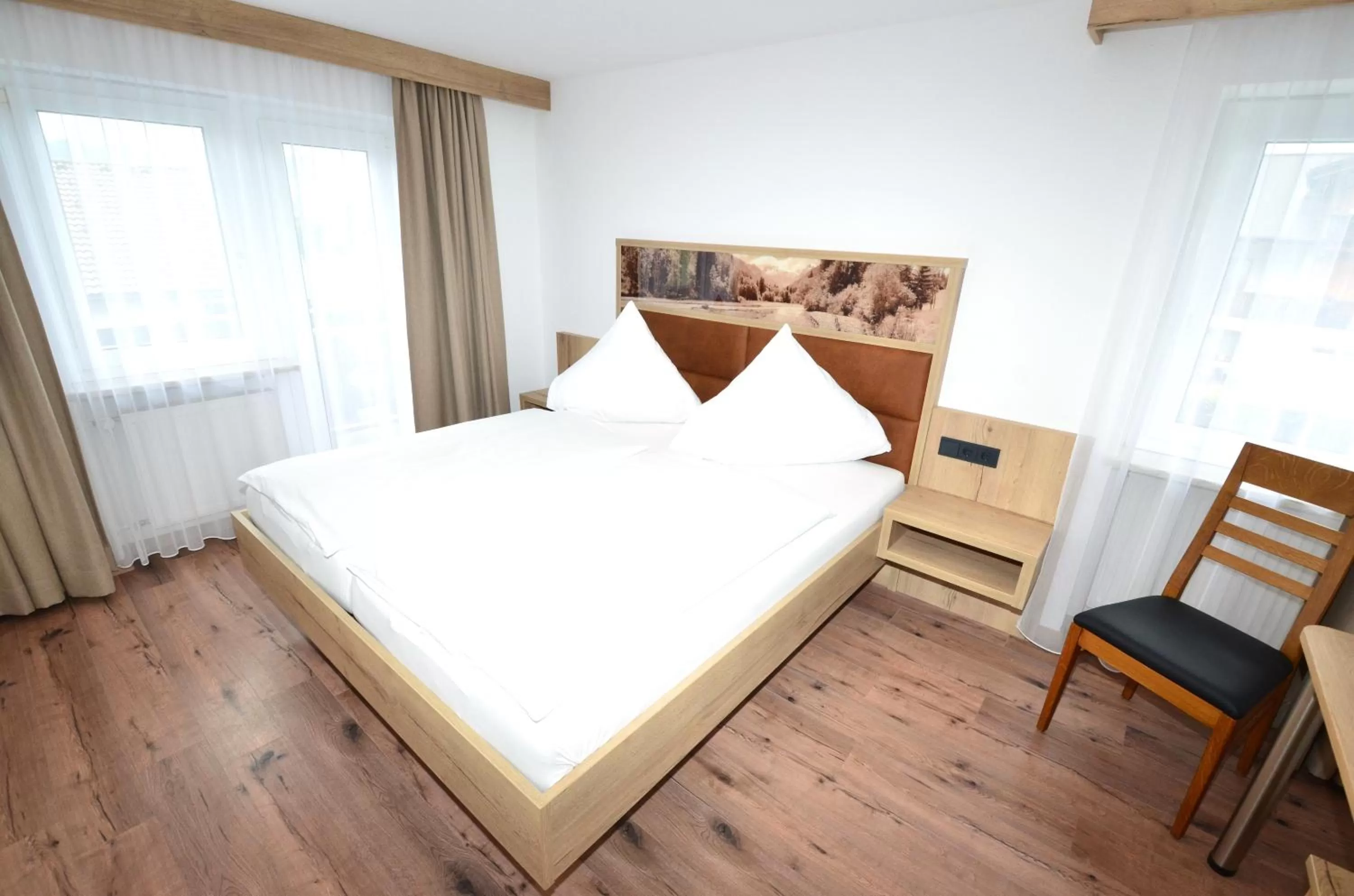 Staff, Bed in Hotel Cafe Fuggerhof