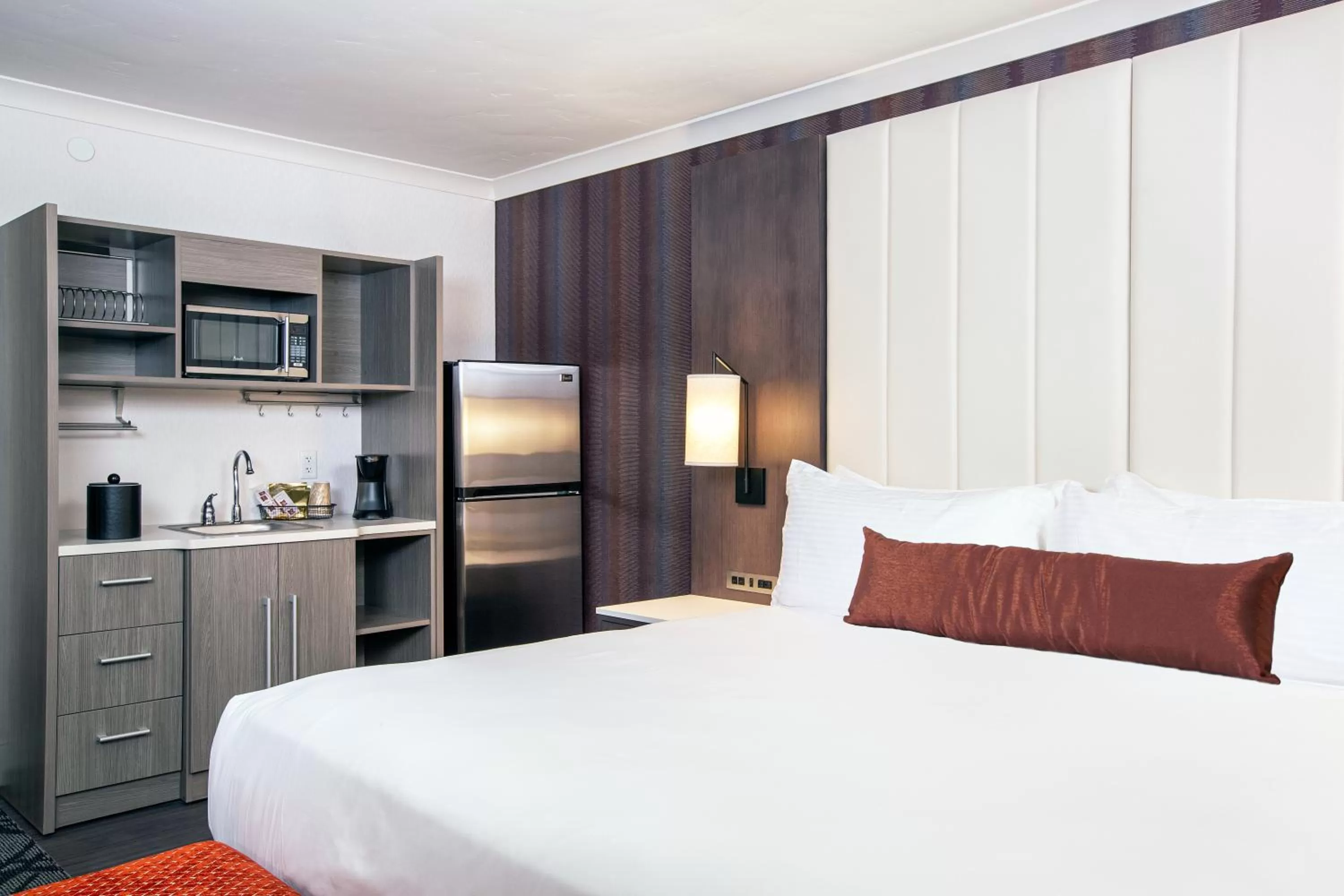 Bedroom, Bed in J Resort