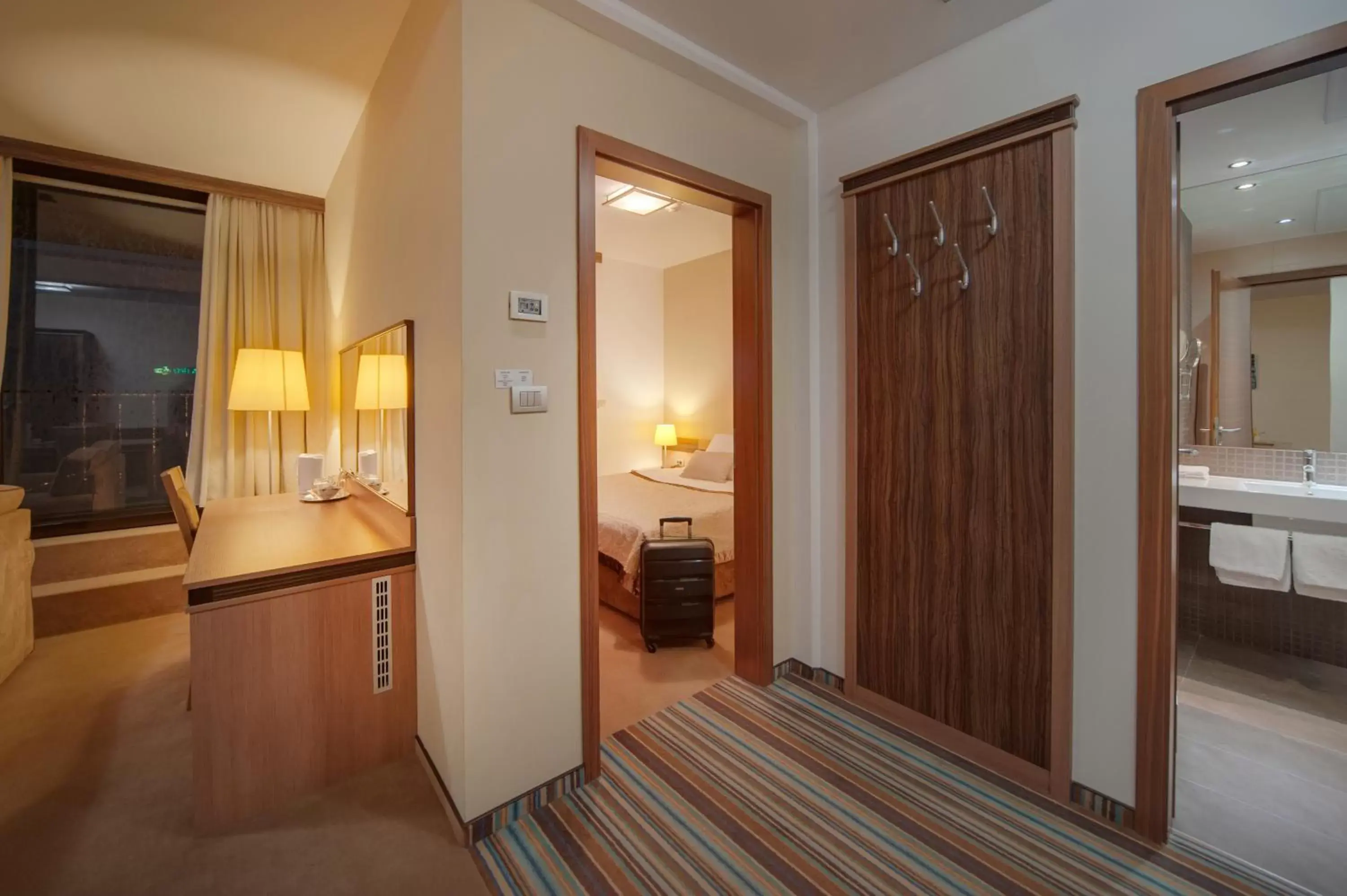 Suite with Balcony in Hotel Kras Suite with Balcony in Hotel Kras