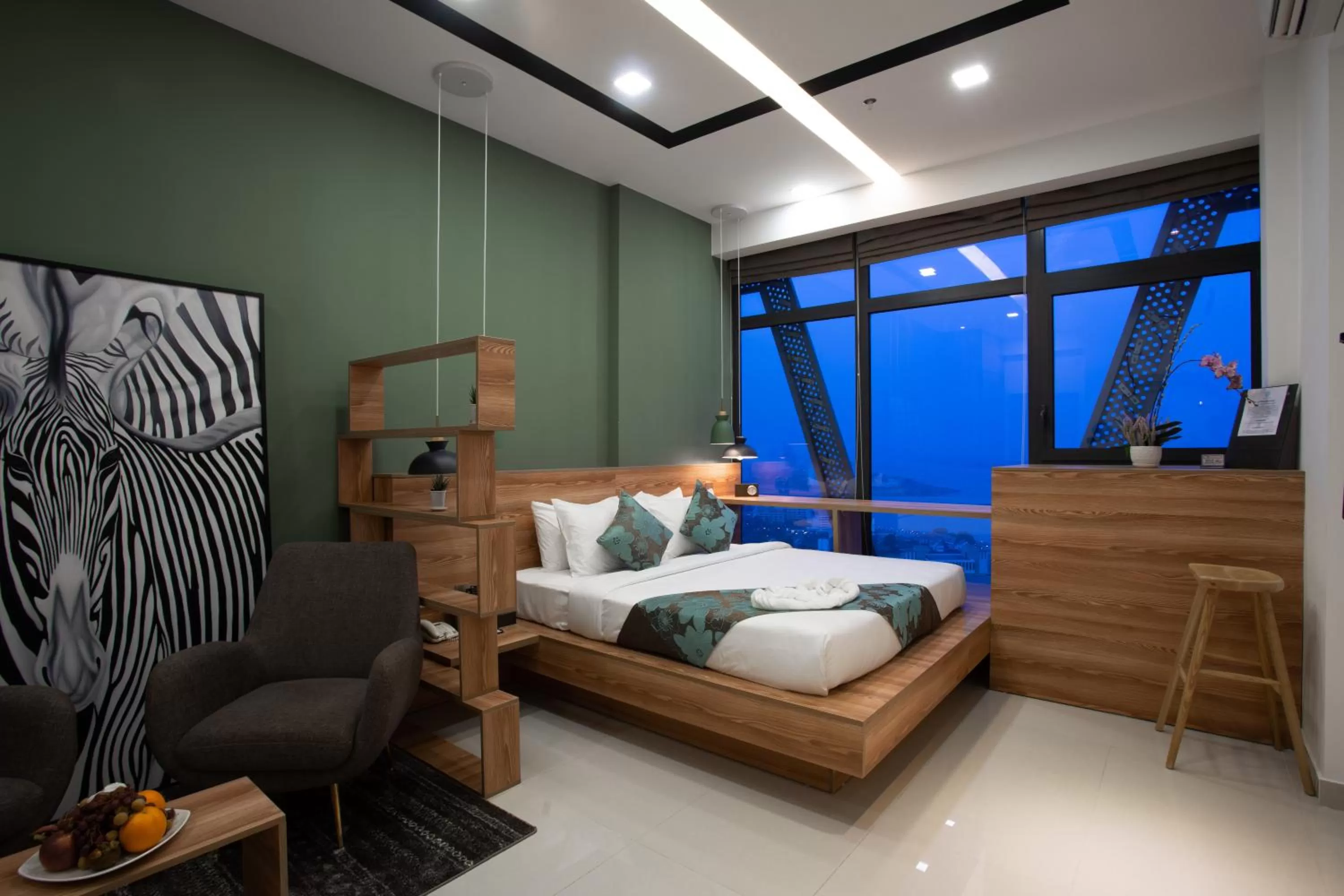 Bedroom, Bed in The Snowbell Hotel & Spa at The Bridge