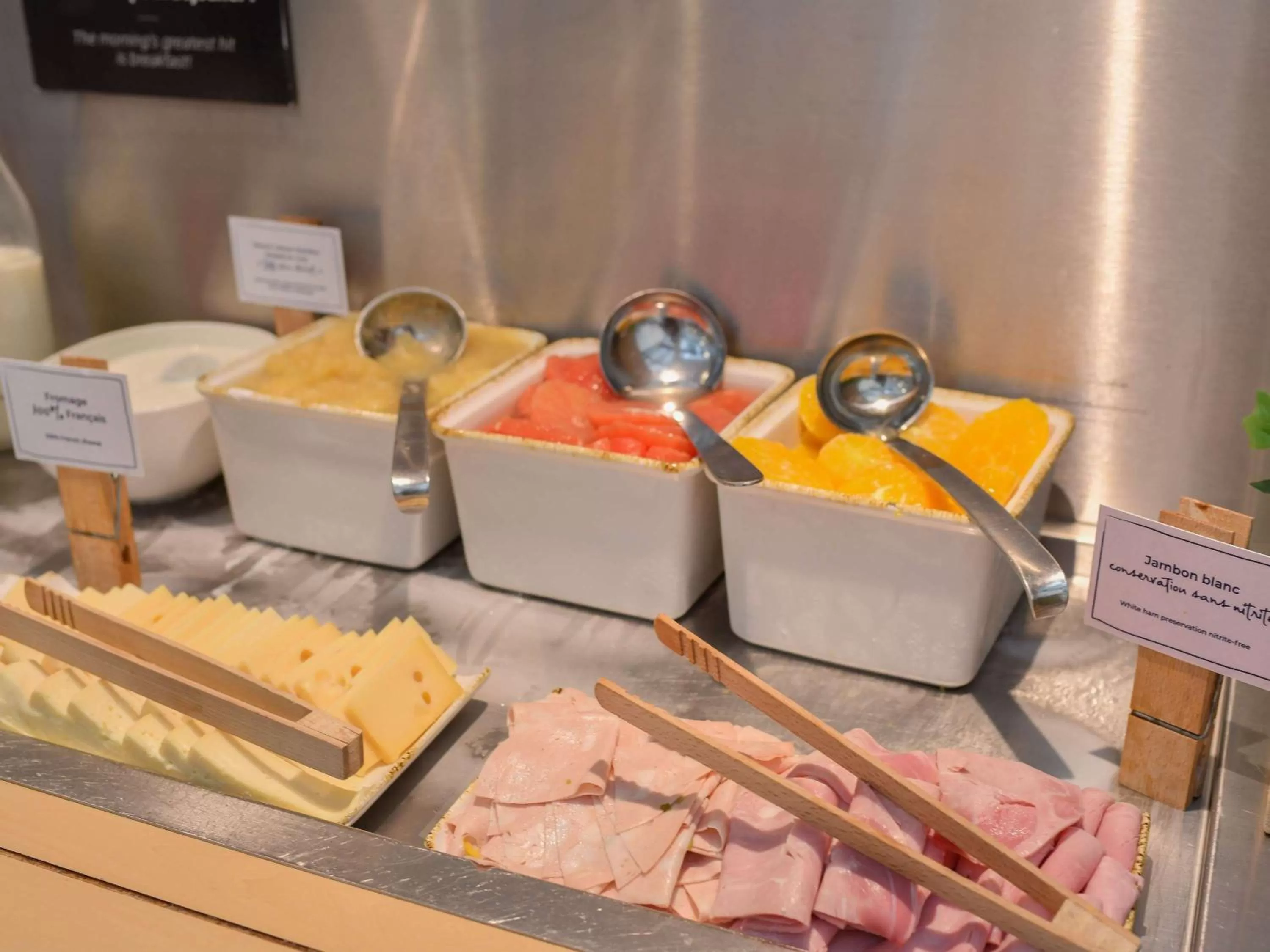 Breakfast in ibis Paris Opera La Fayette