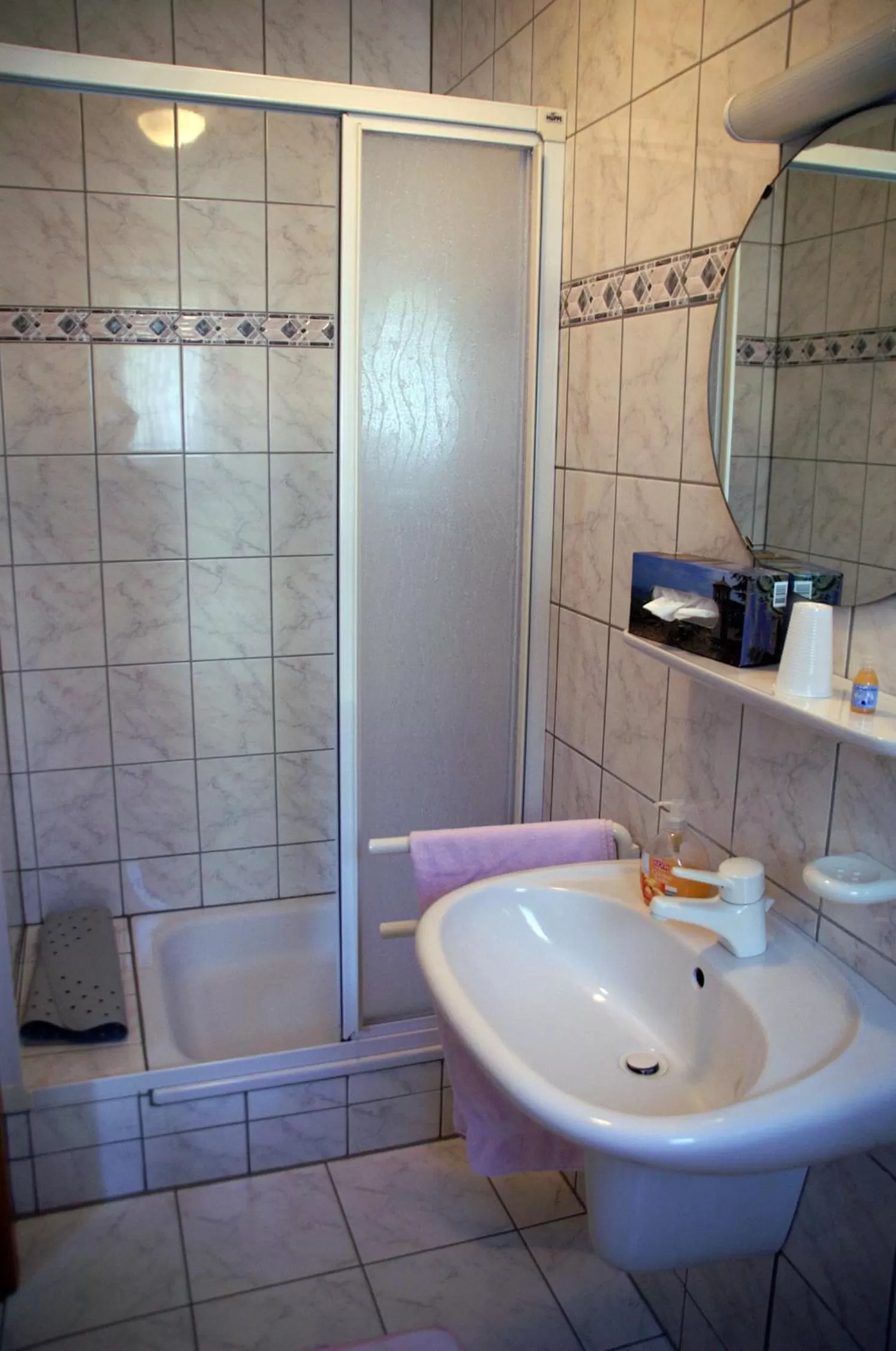 Bathroom in Hotel Restaurant Bieberstuben