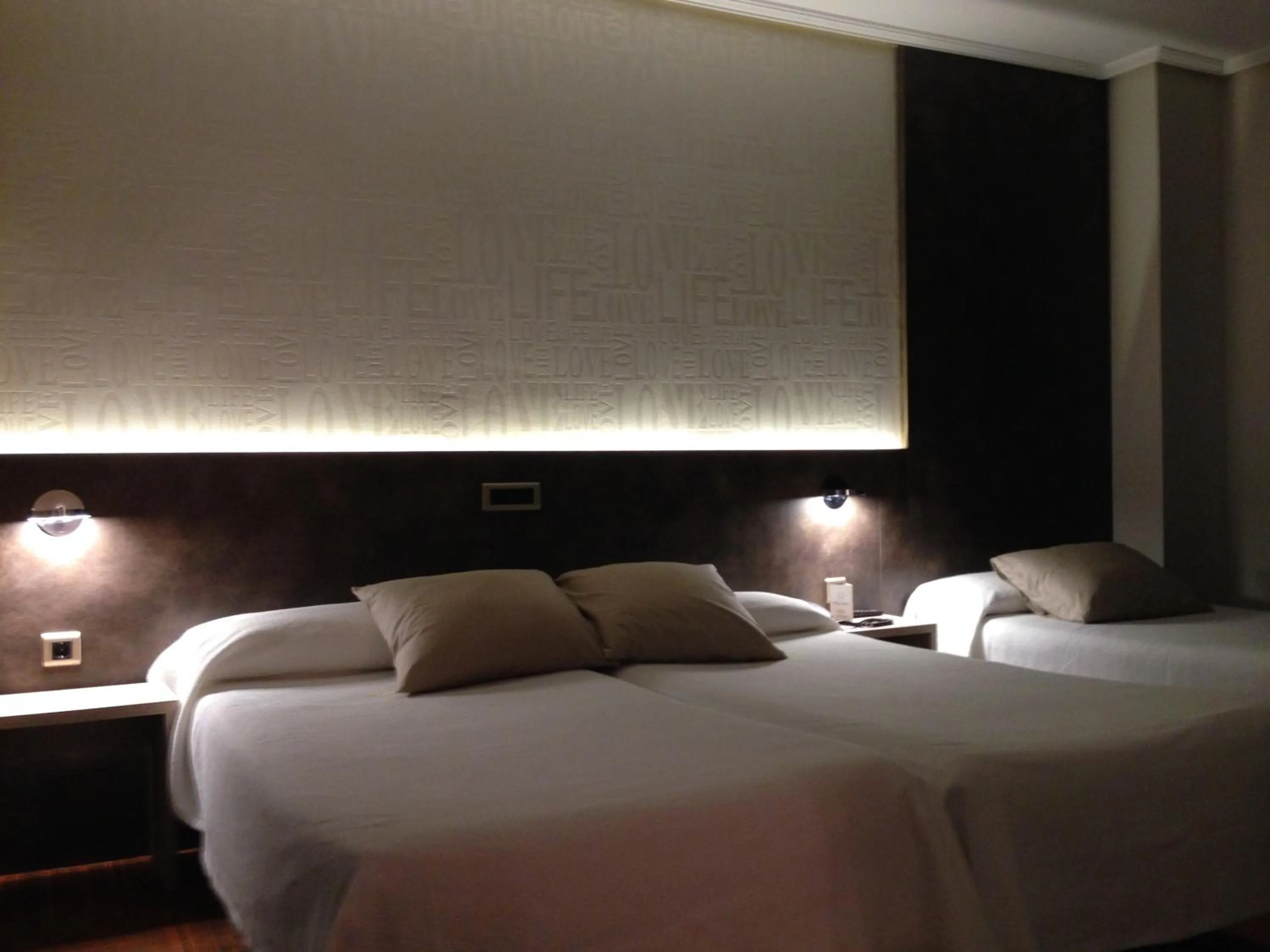 Bedroom, Bed in Hotel Oriente