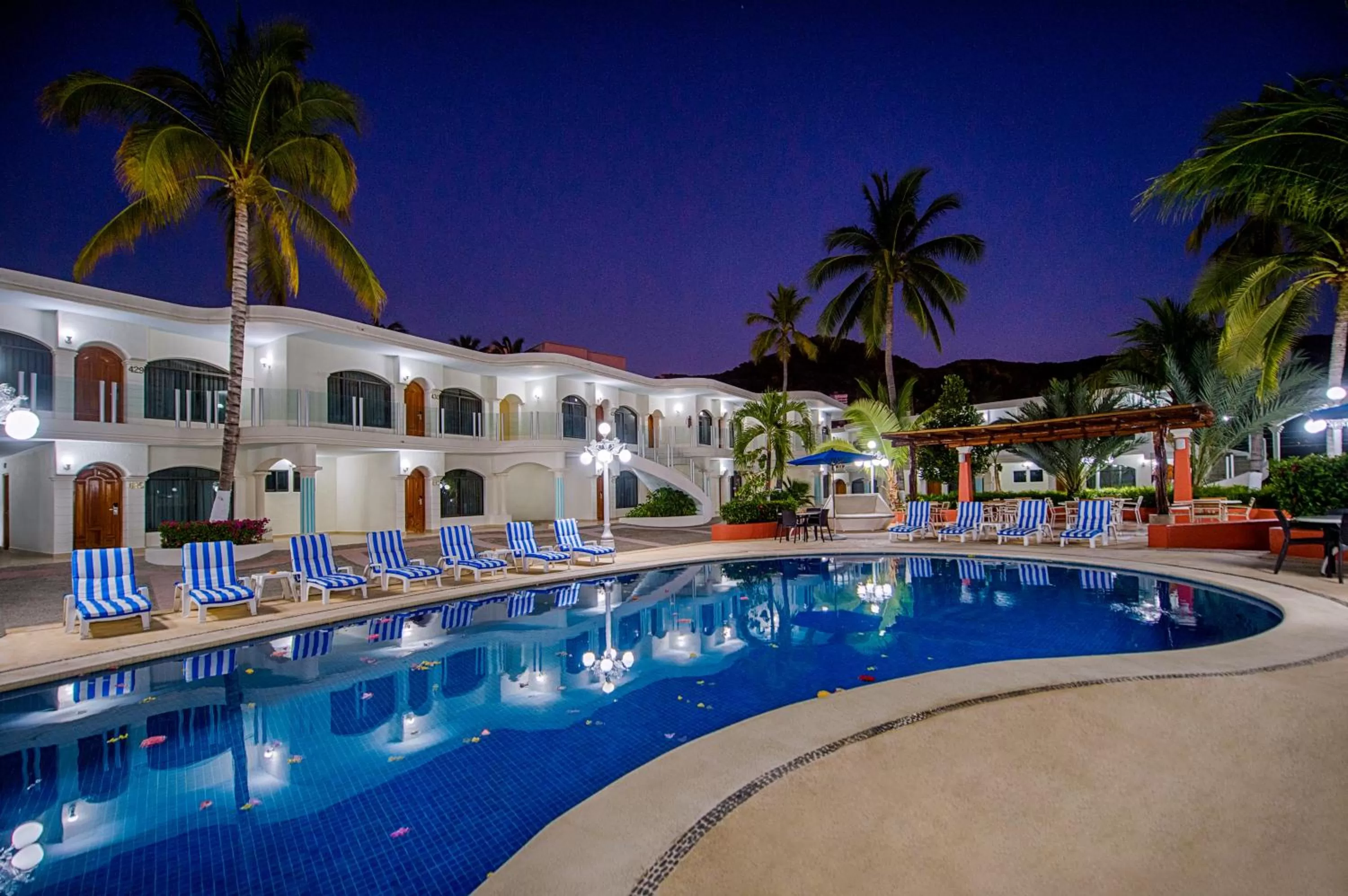 Property building in Hotel Costa Azul