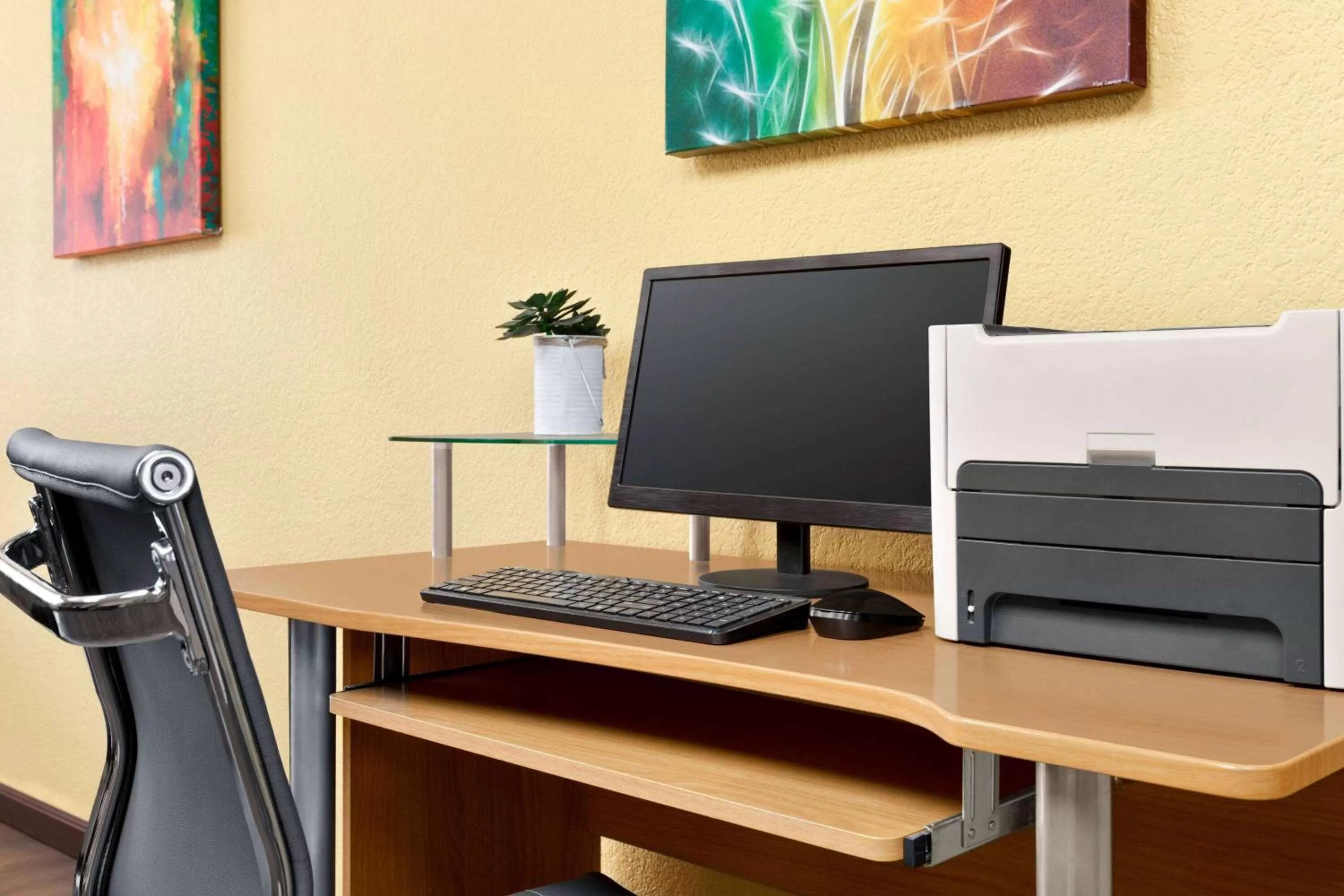 Business facilities in AmericInn by Wyndham Branson & Conference Center