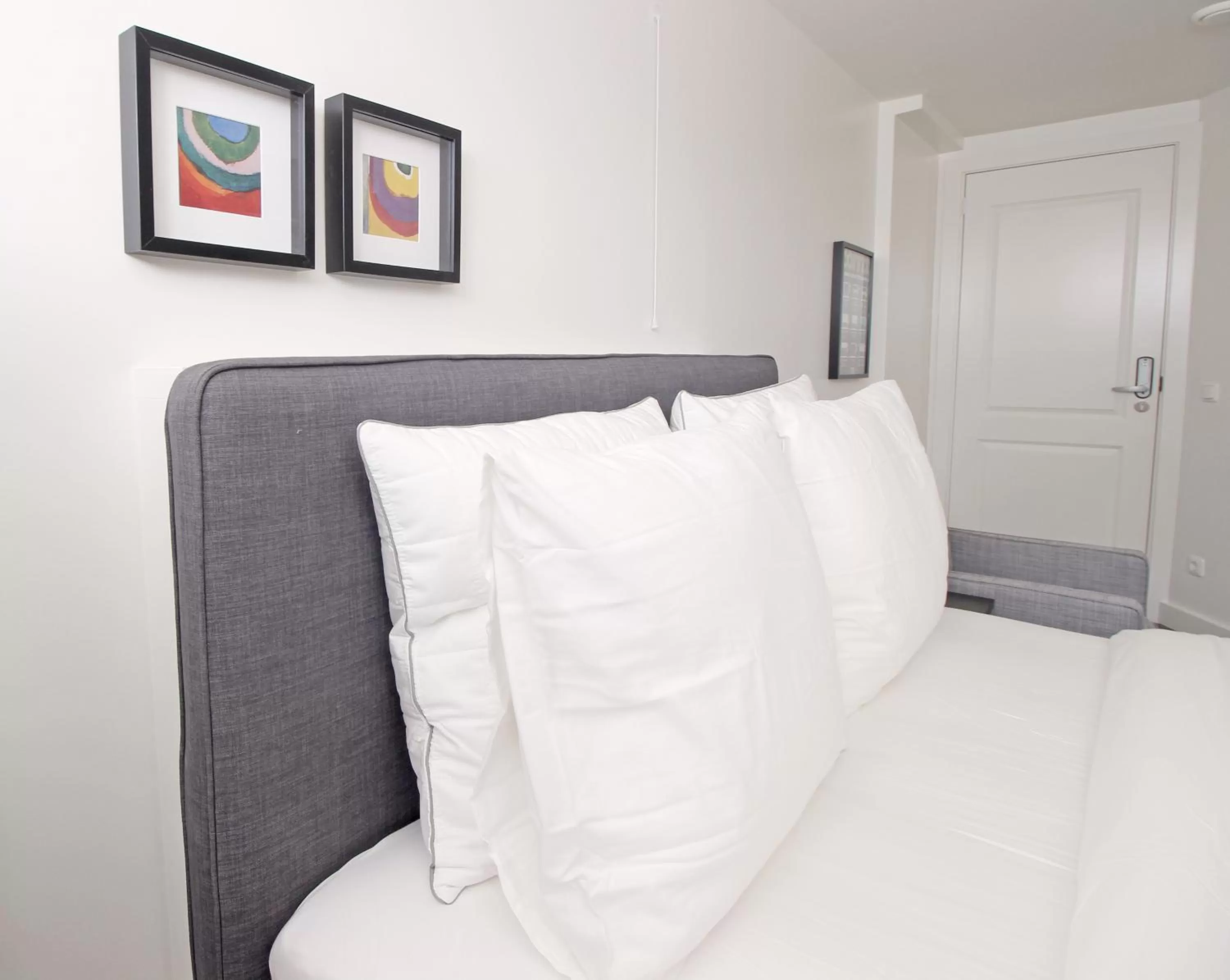 Decorative detail, Bed in Great private suite in Jordaan near CS