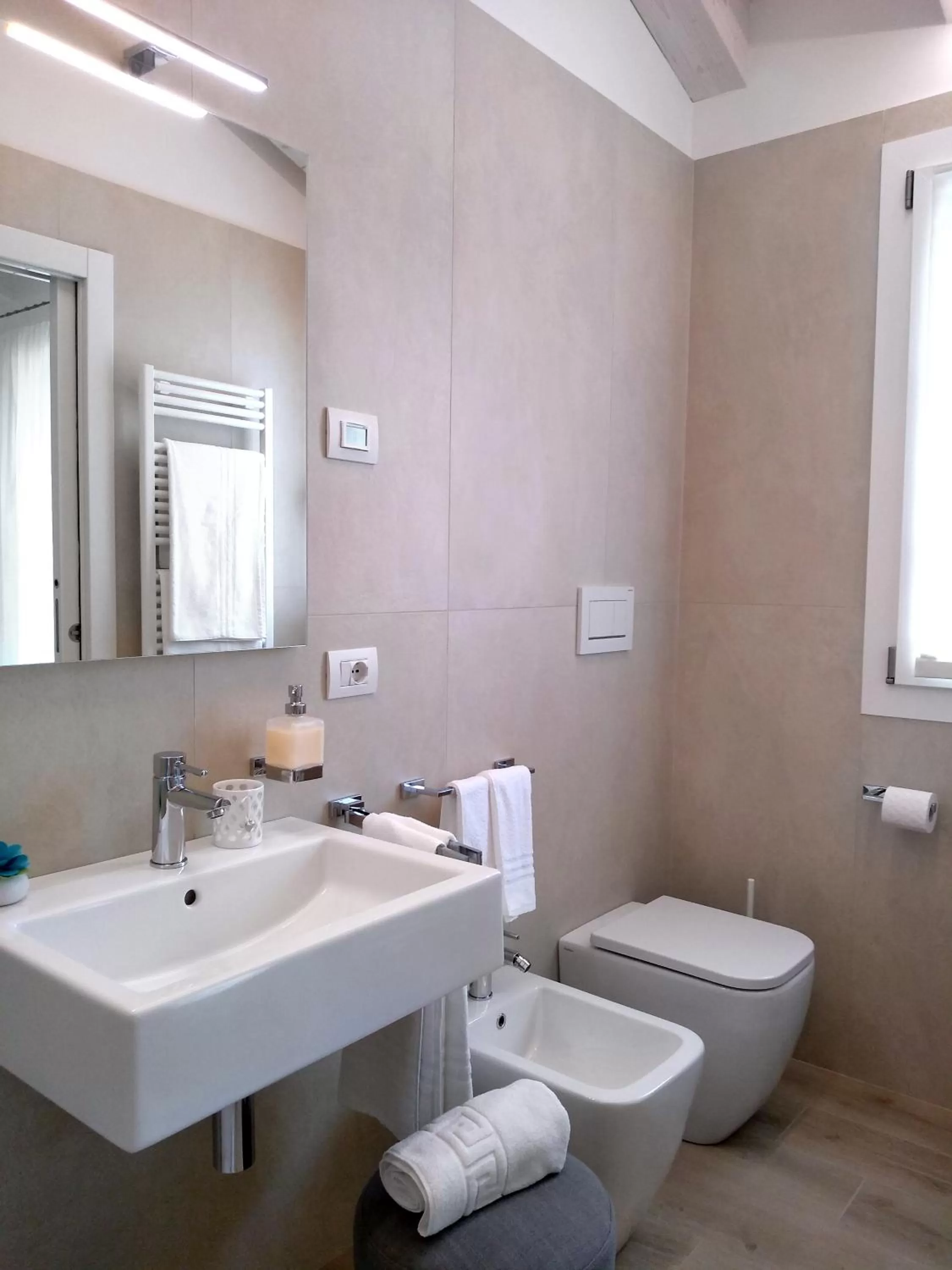 Toilet in Le Mandragole B&B