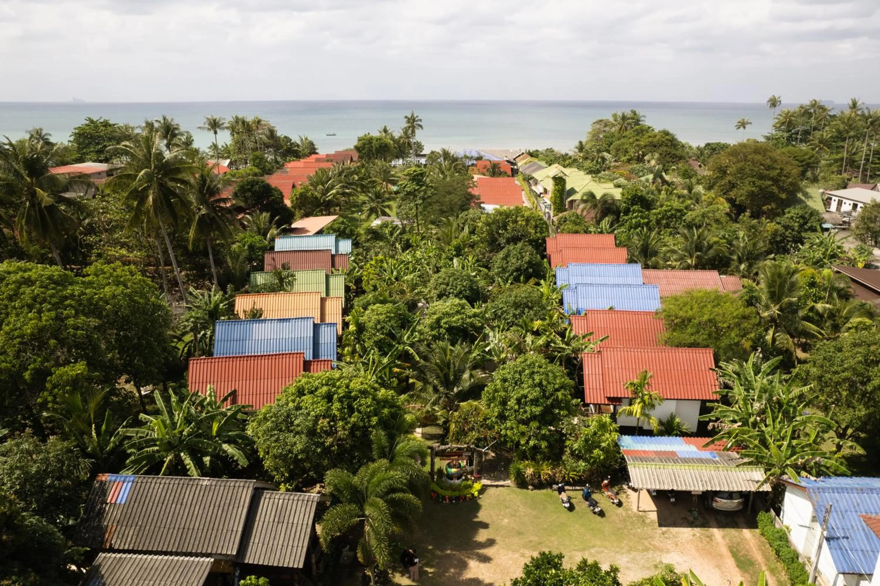 Property building in Lanta Andaleaf Bungalow - SHA Extra Plus