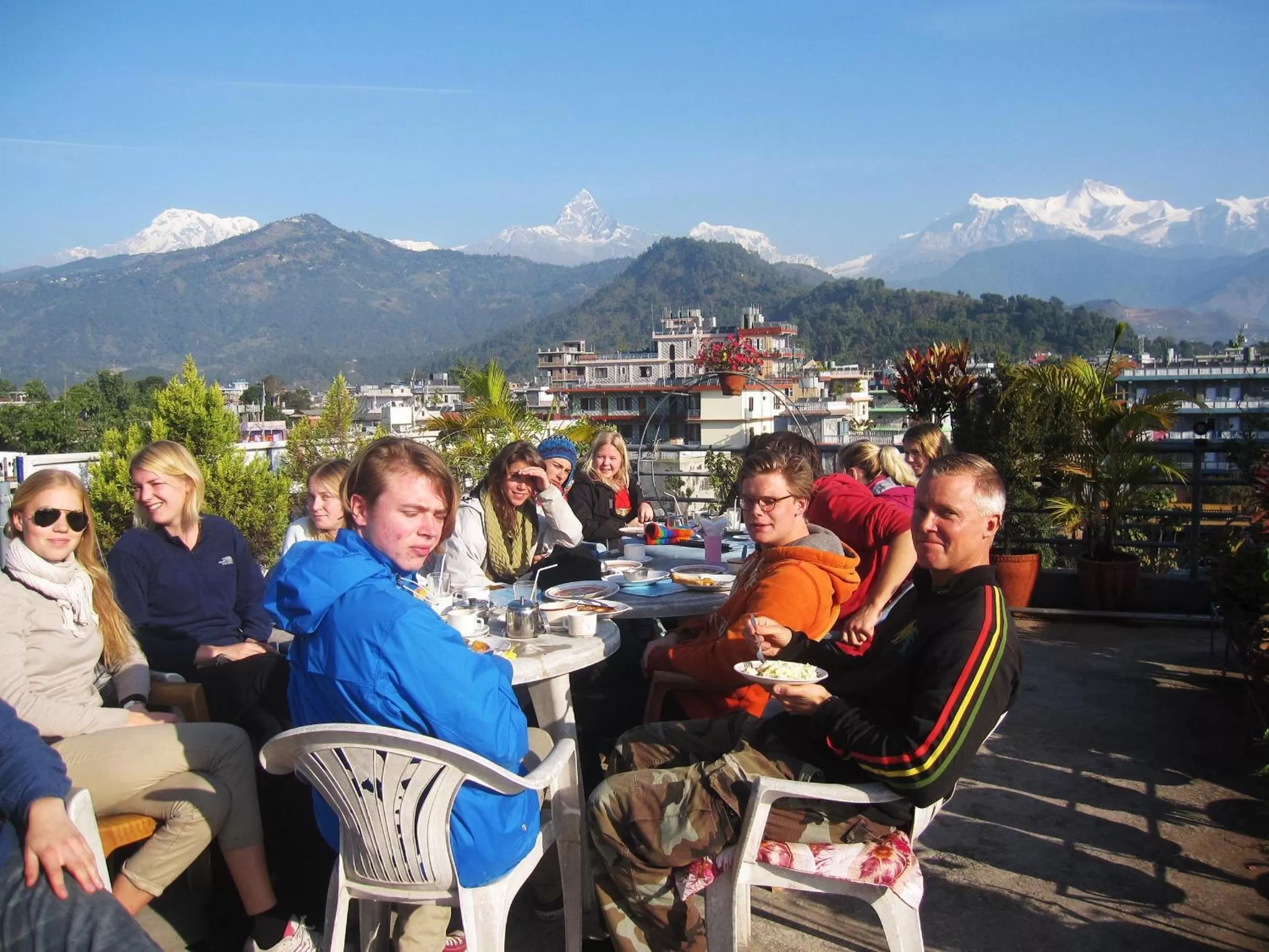 Restaurant/places to eat in Hotel Orchid