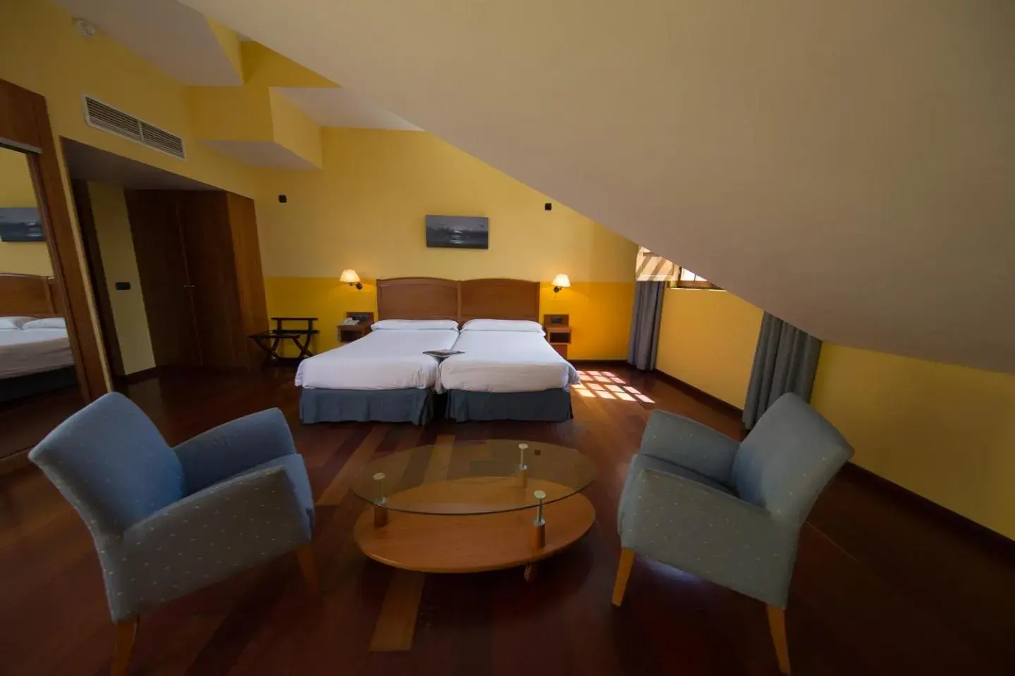 Standard Twin Room in Hotel Aroi Bierzo Plaza Standard Twin Room in Hotel Aroi Bierzo Plaza